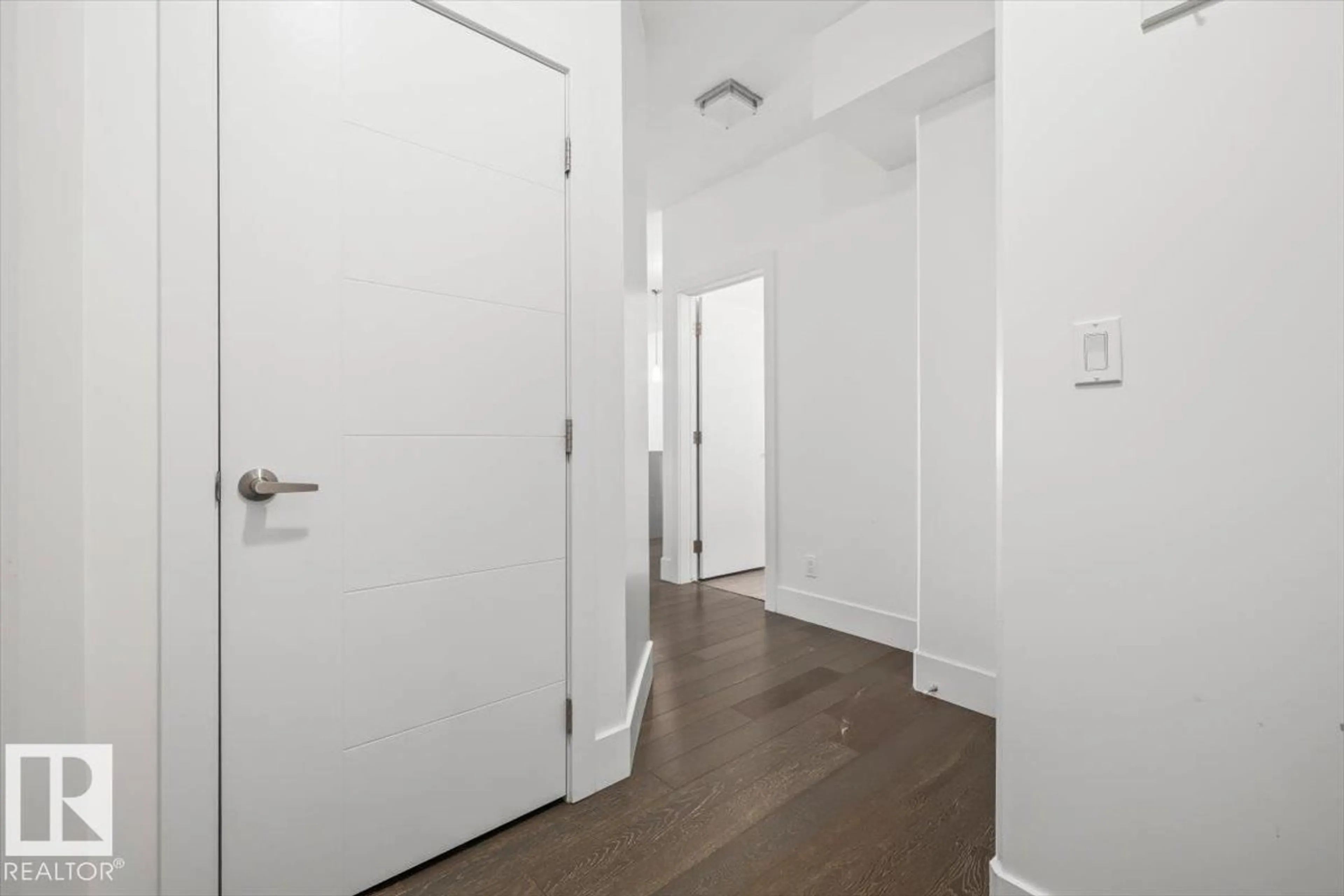 Unknown for #104 - 10030 83 AV, Edmonton Alberta T6E2C2