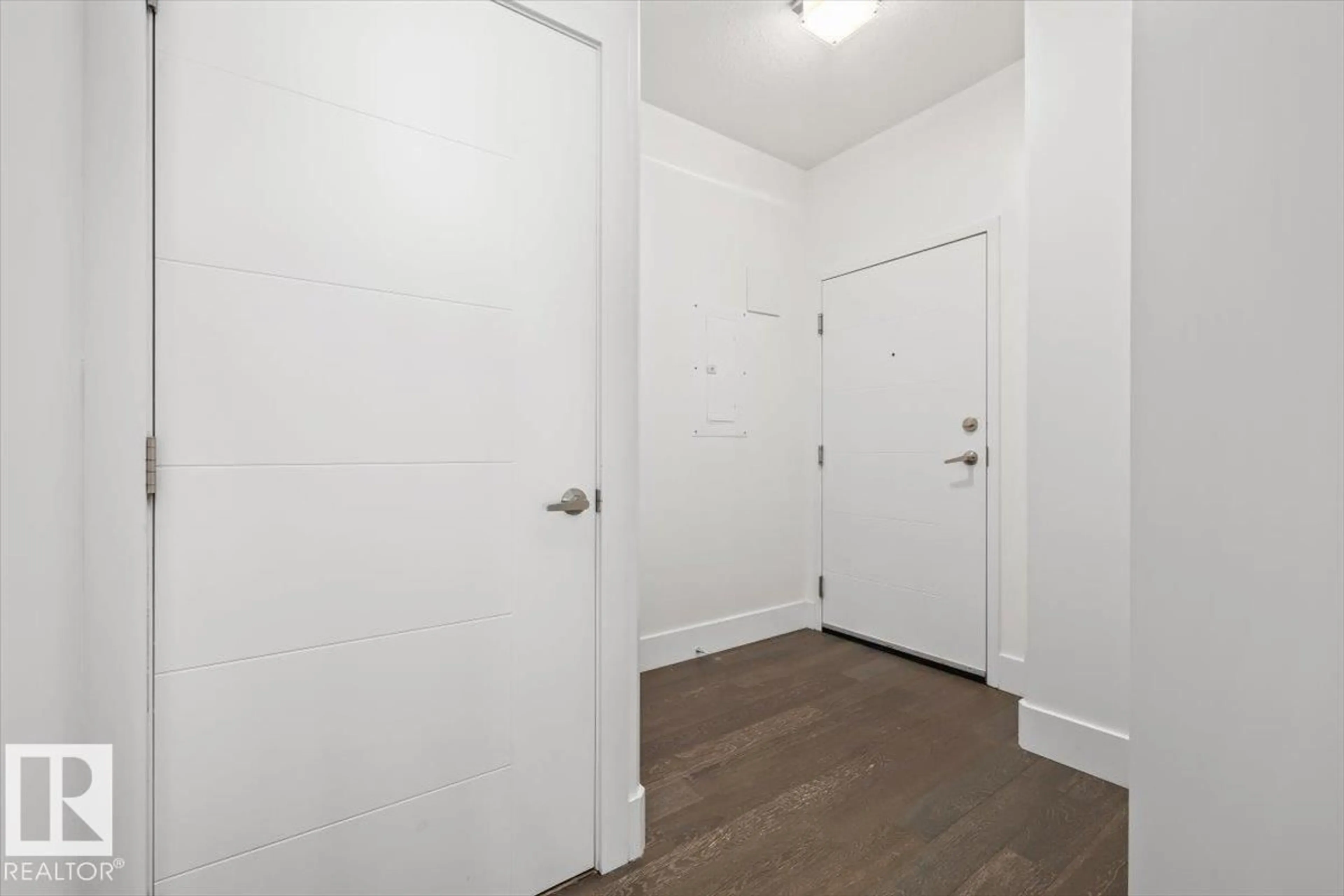 Unknown for #104 - 10030 83 AV, Edmonton Alberta T6E2C2