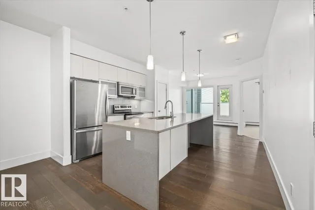 #104 - 10030 83 AV, Edmonton 5