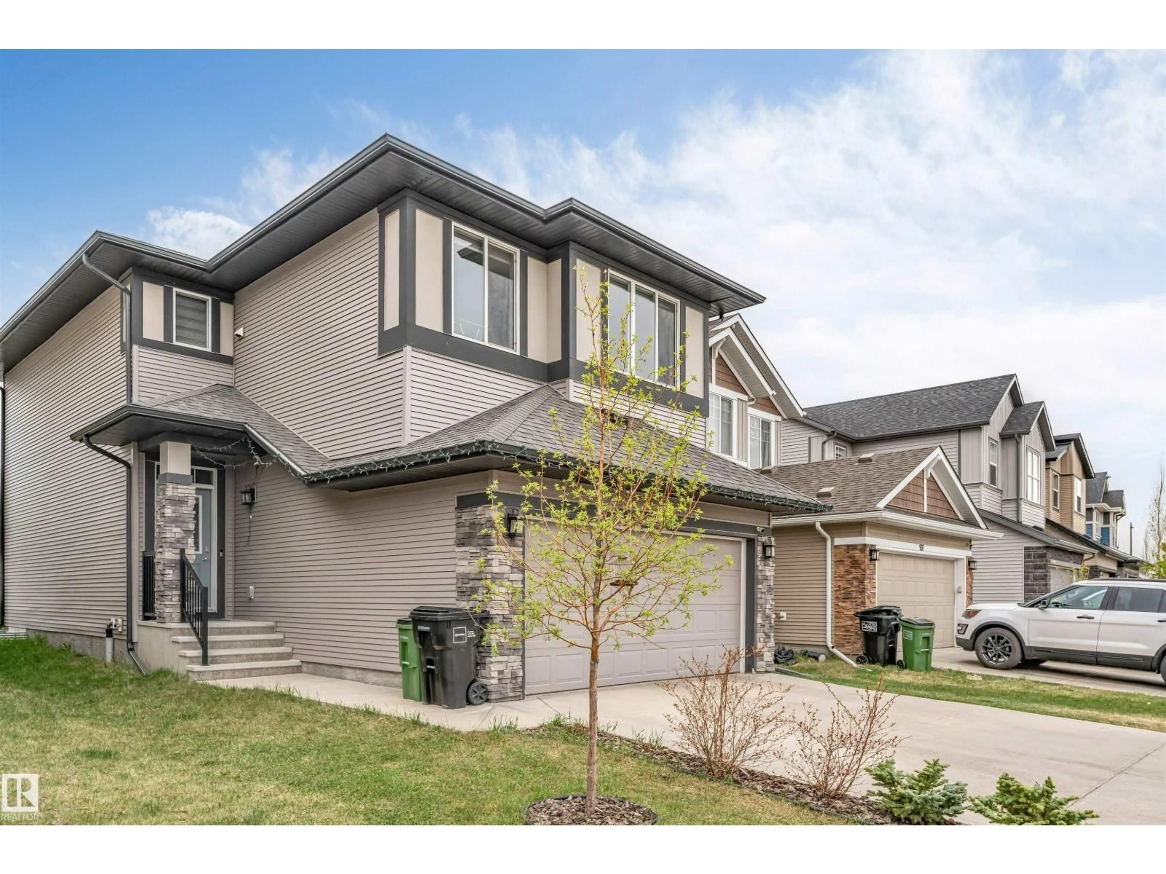 Home with brick exterior material, street for 933 MCCONACHIE BV, Edmonton Alberta T5Y3X5