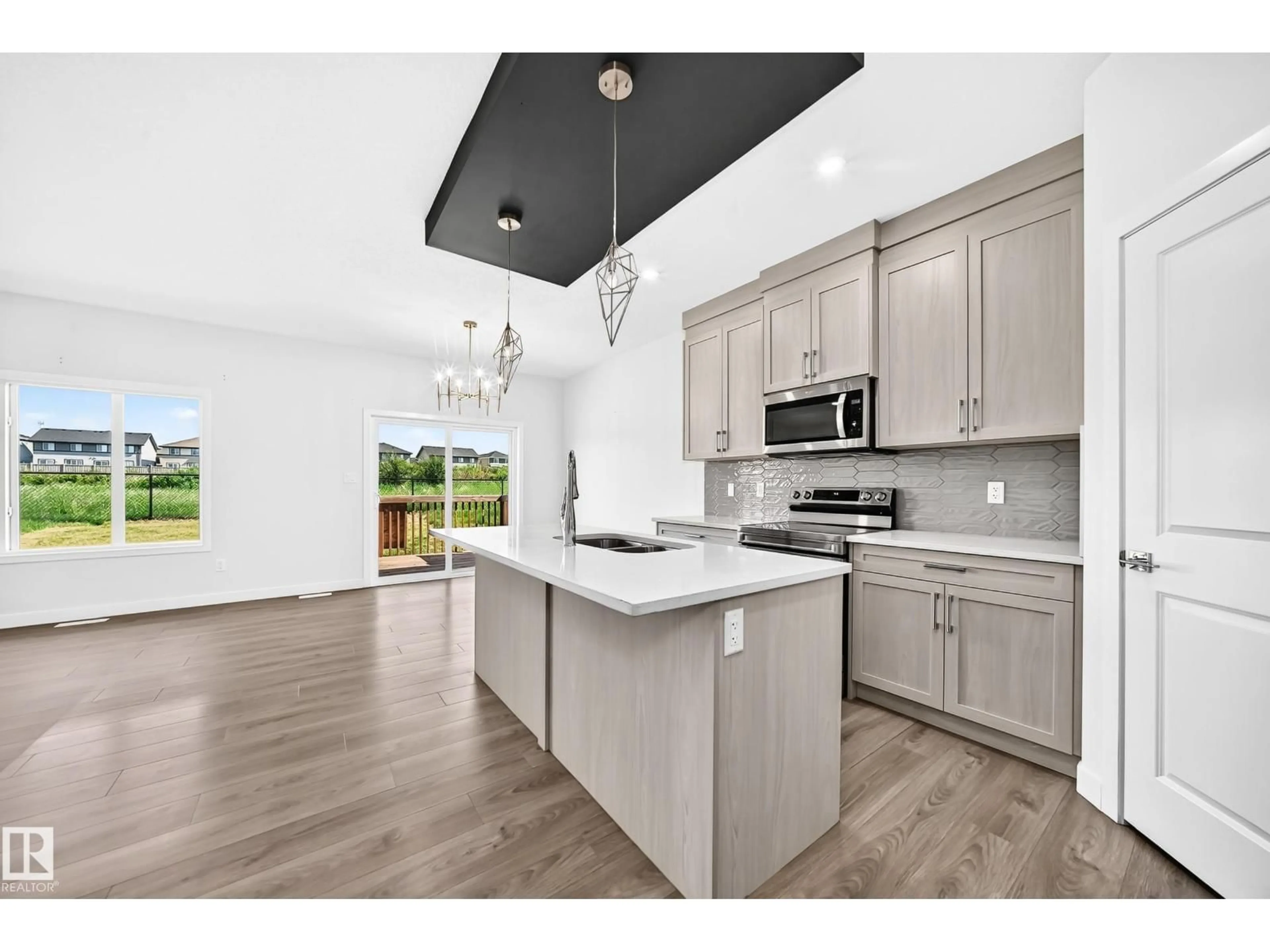 Open concept kitchen, ceramic/tile floor for SW - 8823 CARSON WY, Edmonton Alberta T6W4M9