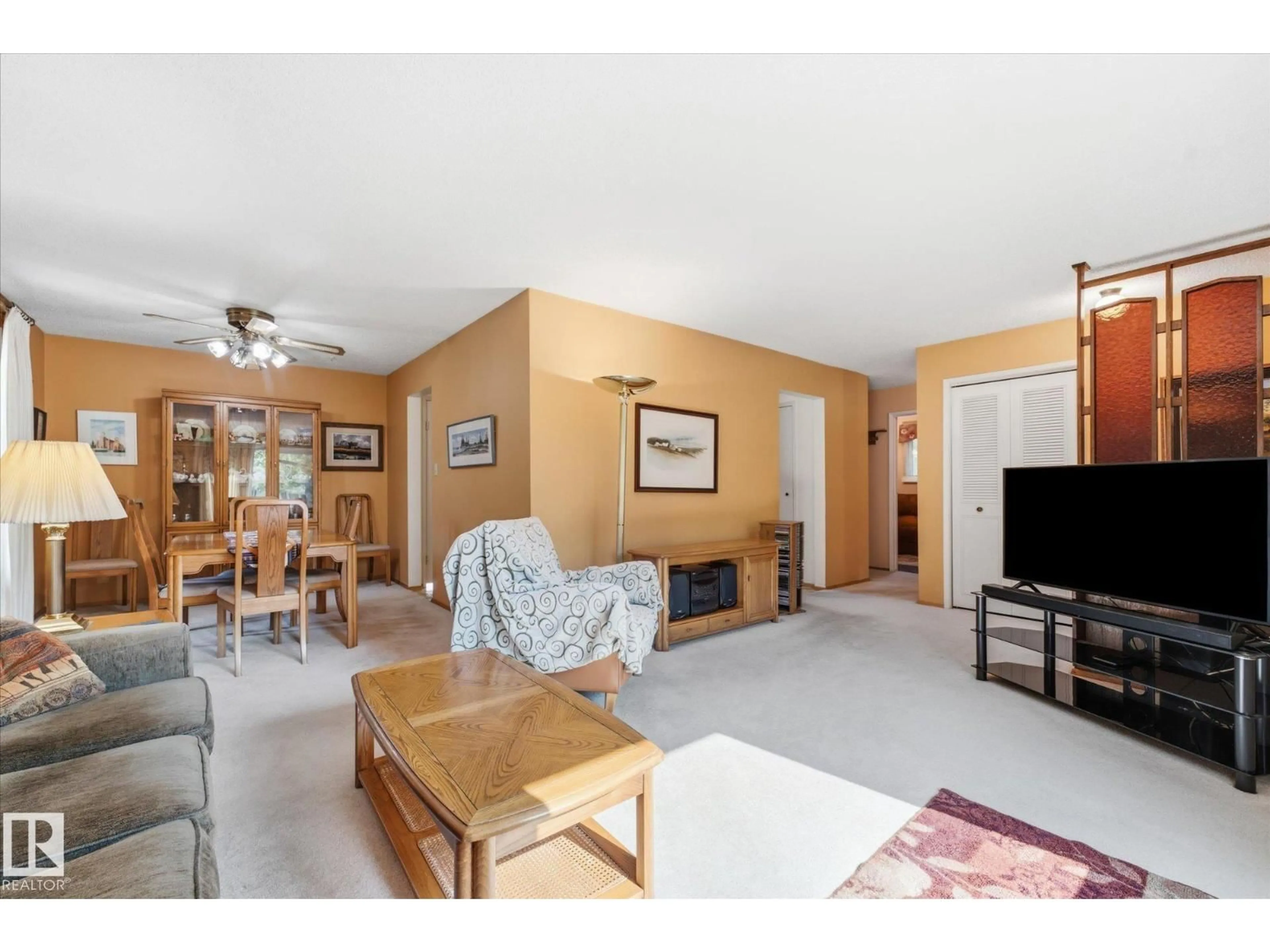 Living room with furniture, unknown for 7 FALSTAFF AV, St. Albert Alberta T8N1V4