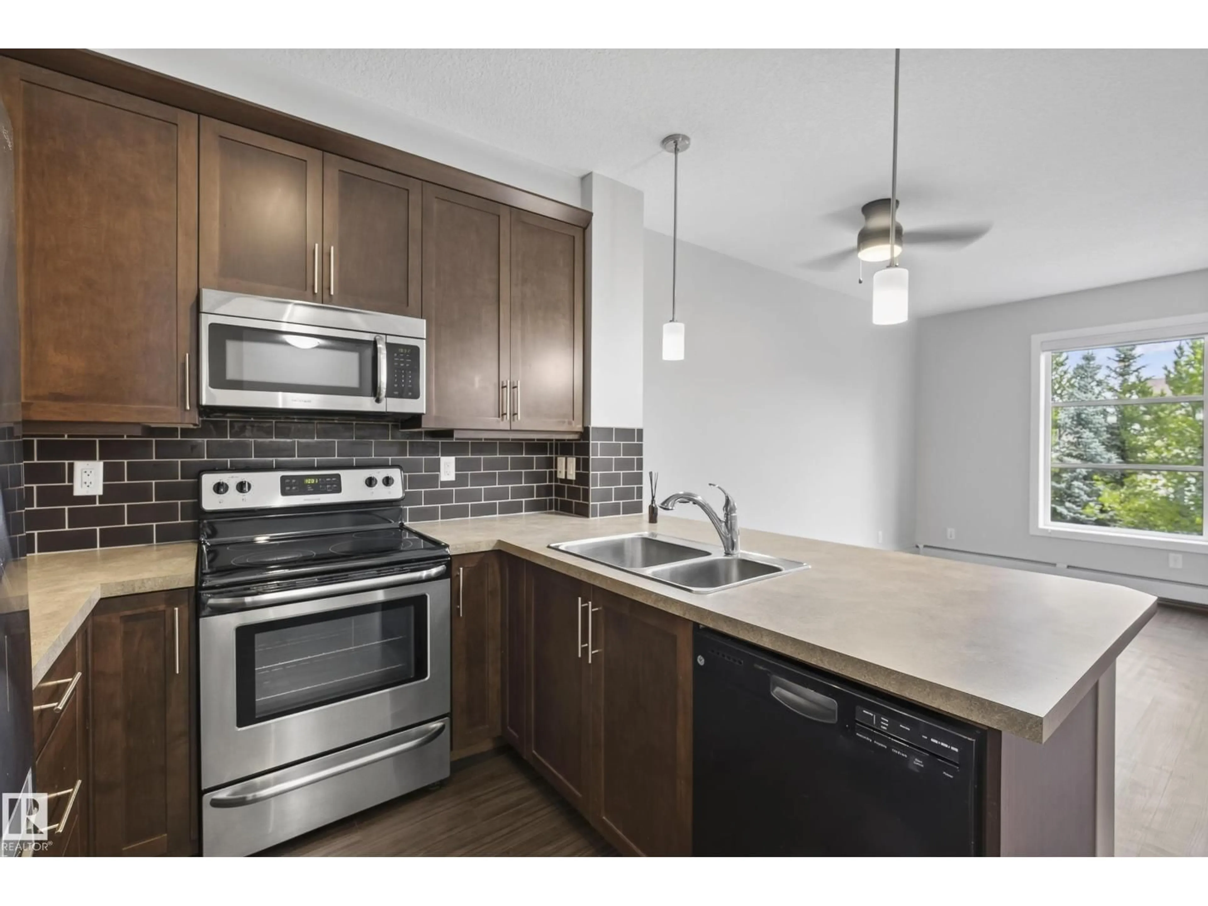 Standard kitchen, unknown for #206 - 2588 ANDERSON WY, Edmonton Alberta T6W0R2