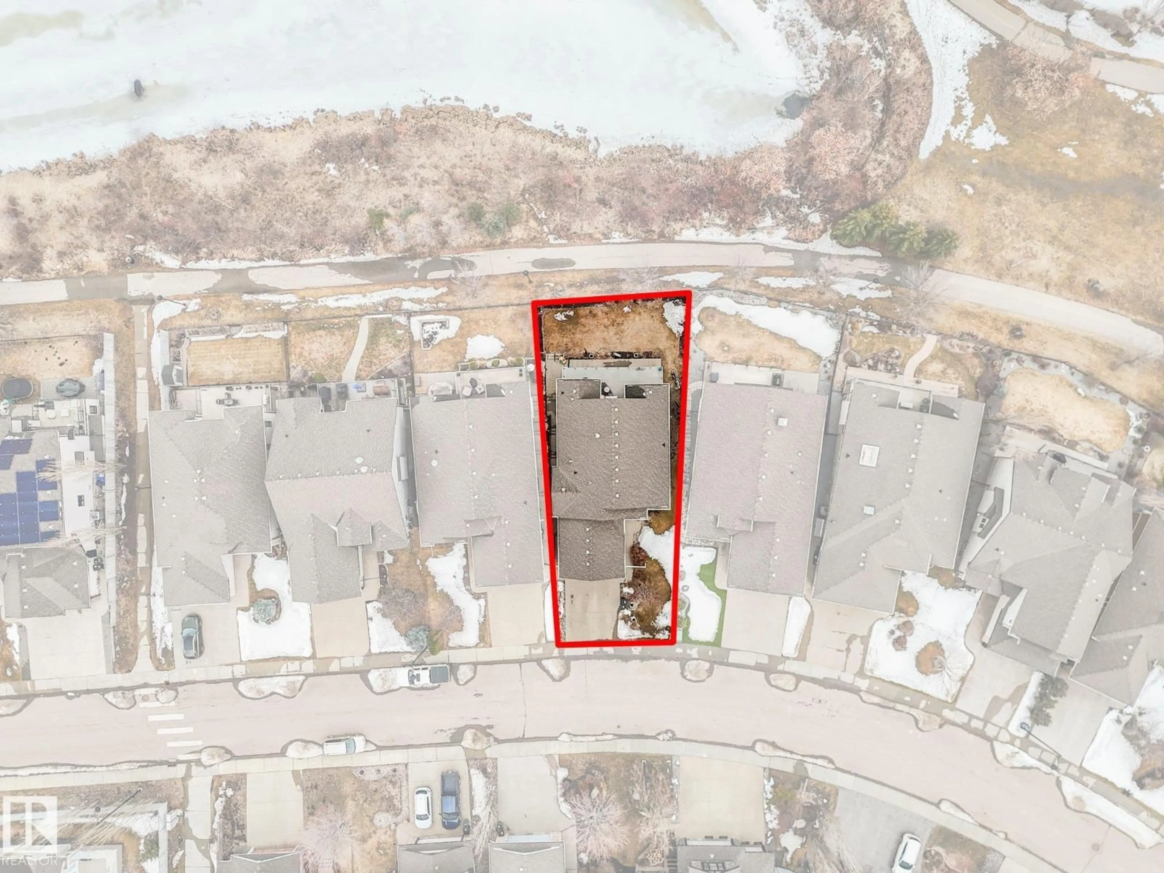 A pic from outside/outdoor area/front of a property/back of a property/a pic from drone, water/lake/river/ocean view for 876 HODGINS RD, Edmonton Alberta T6M0K8