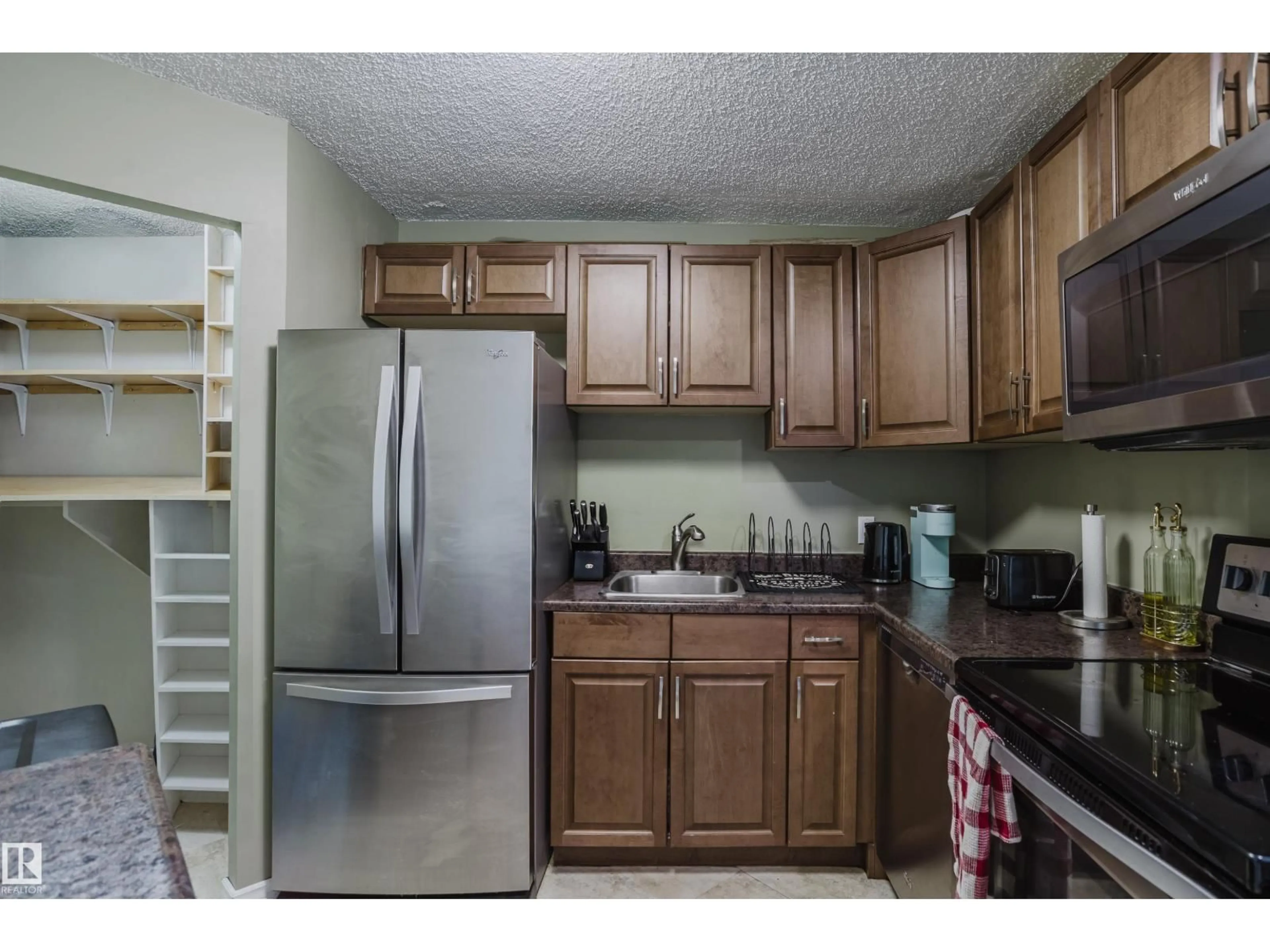Standard kitchen, unknown for 10149 - 1002 SASKATCHEWAN DR, Edmonton Alberta T6E6B6