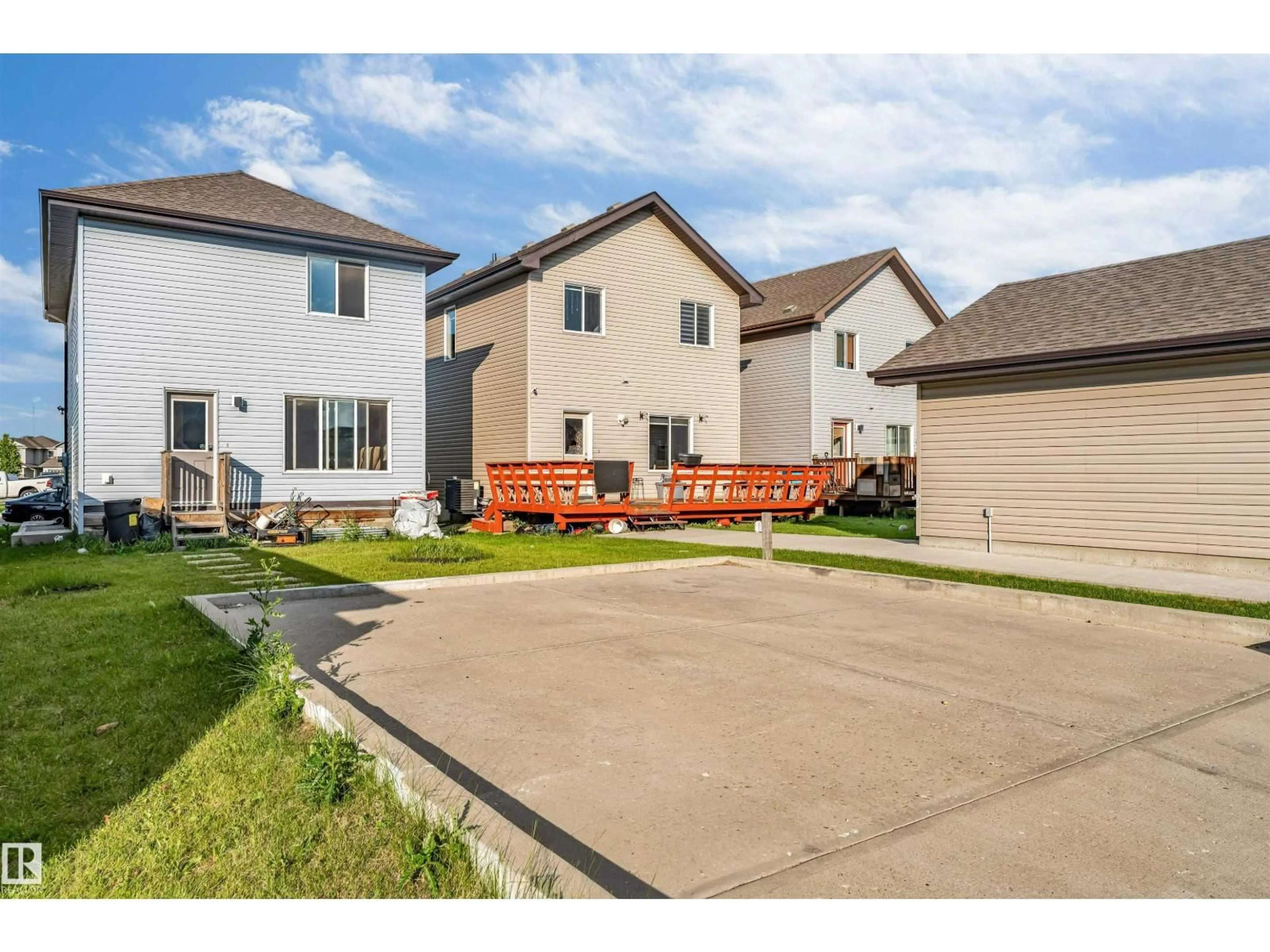 Unknown for 2040 24 ST, Edmonton Alberta T6T0Y8