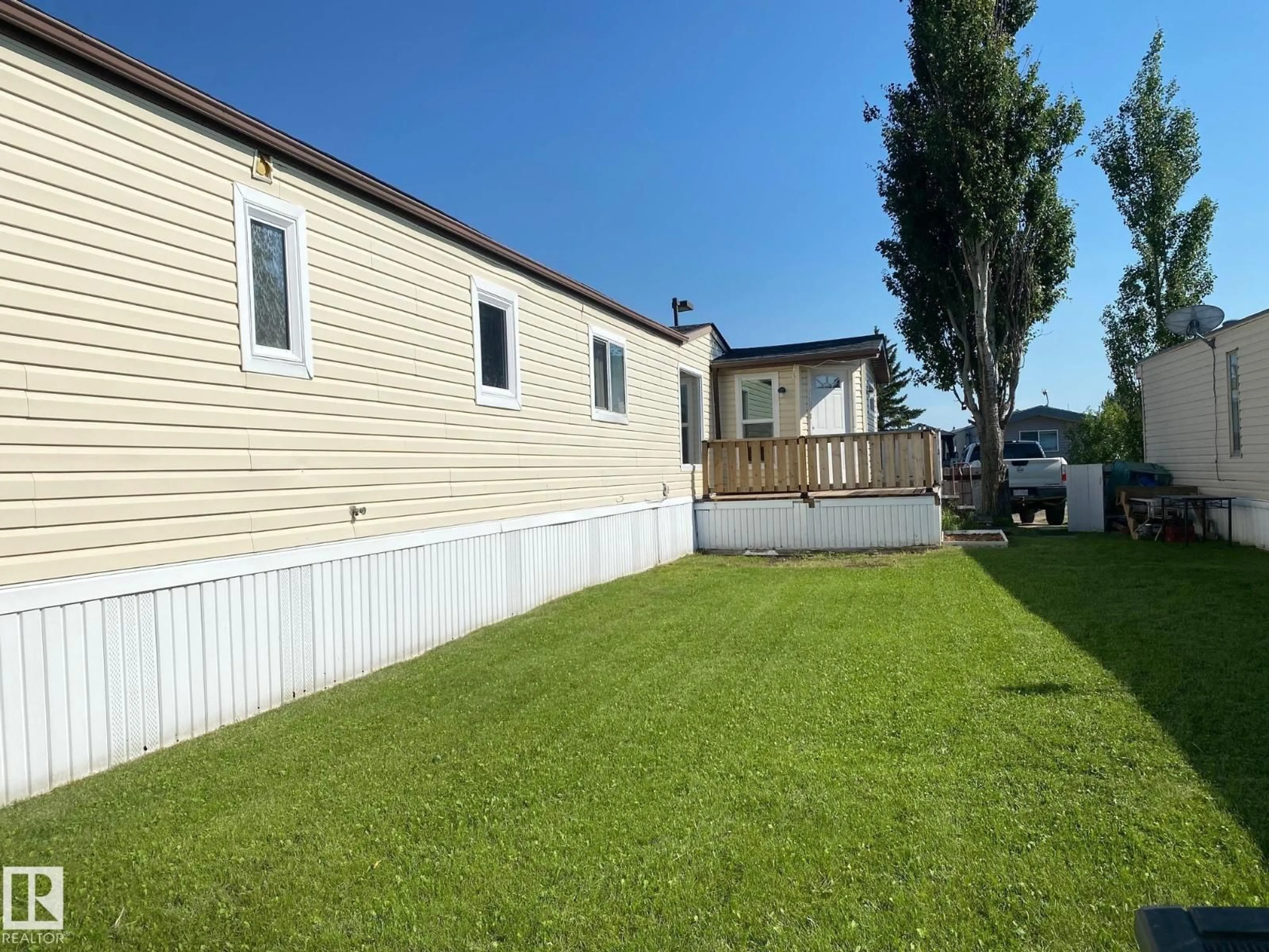 Unknown for 042 - 4819 51 AV, Millet Alberta T0C1Z0
