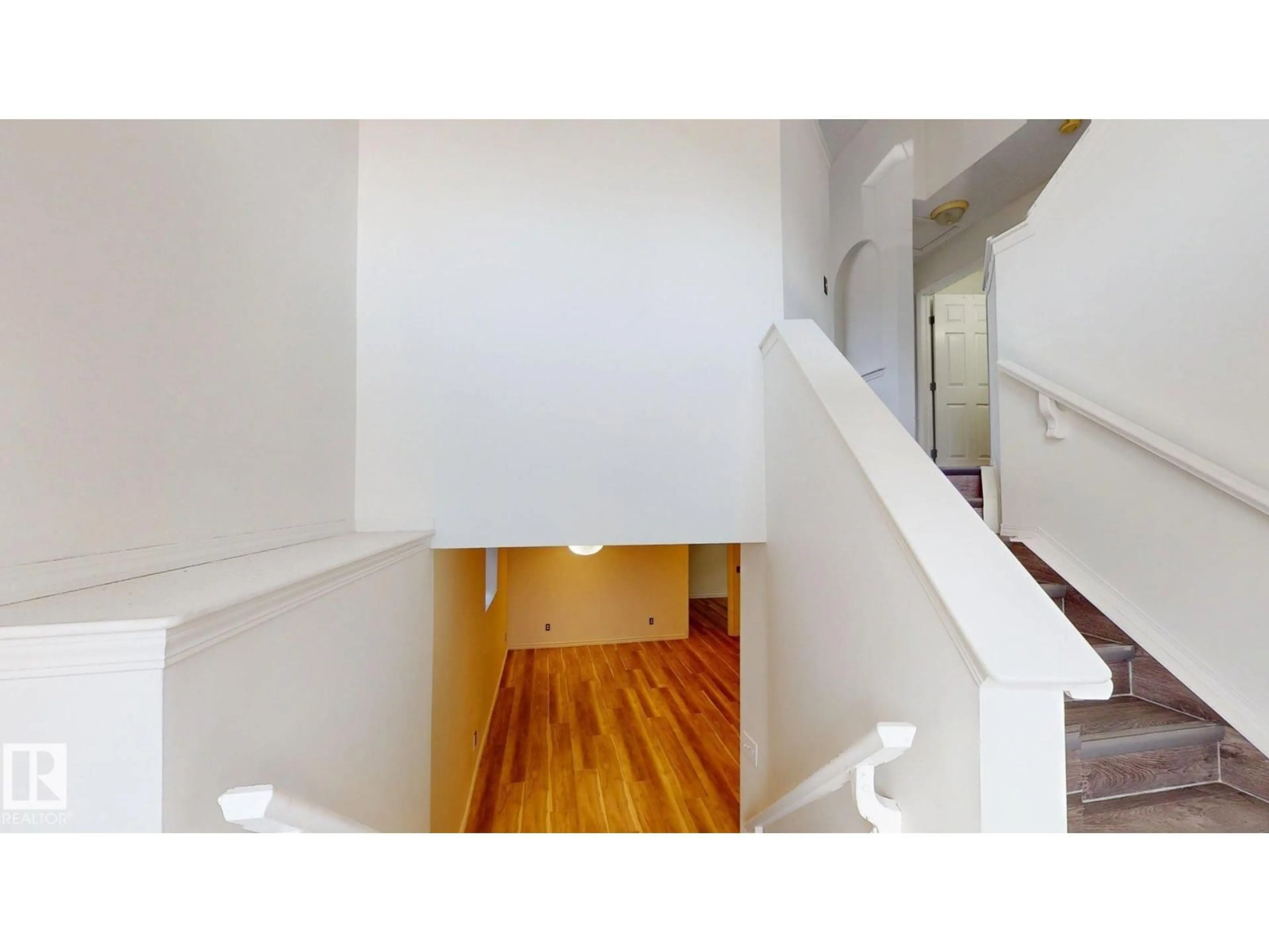 Unknown for 2426 33A ST, Edmonton Alberta T6T1Y4