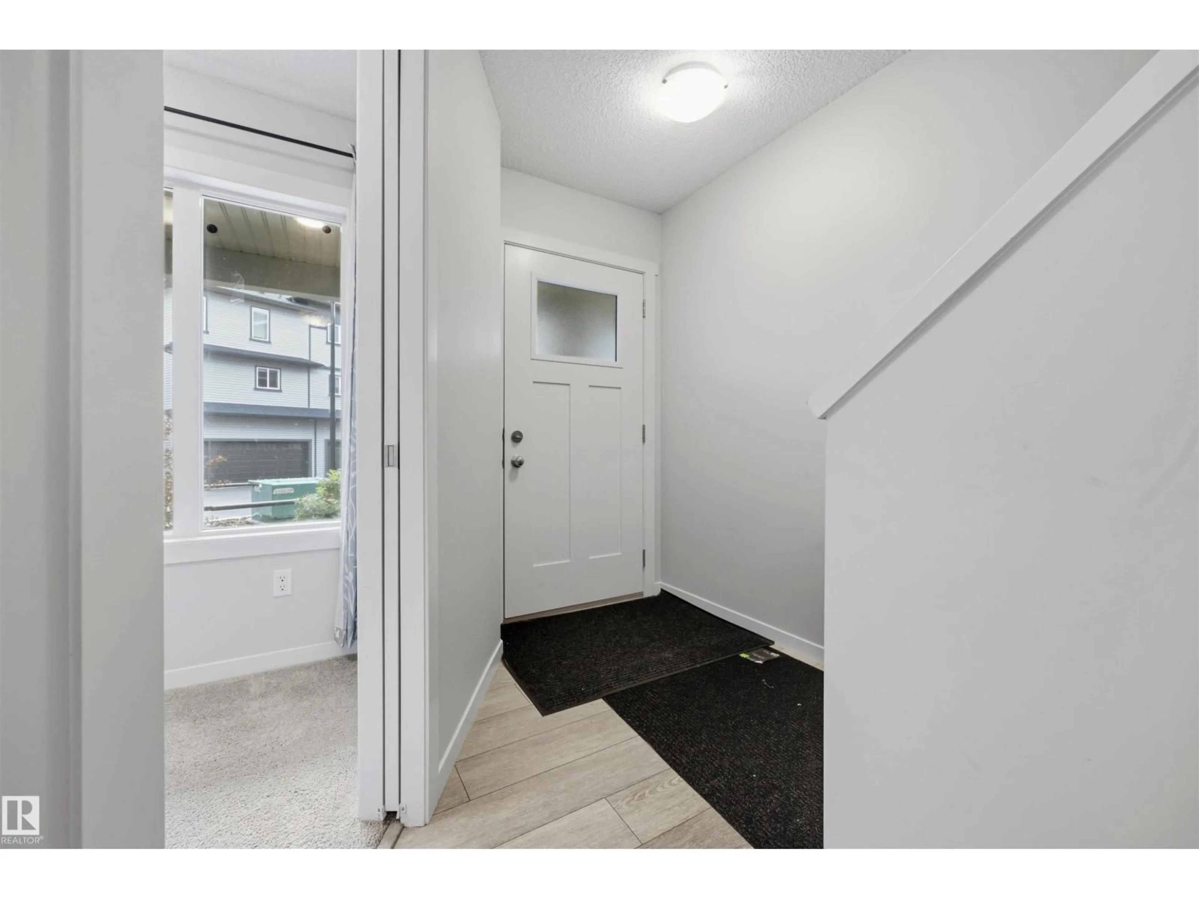 Indoor entryway for #102 - 1530 TAMARACK BV, Edmonton Alberta T6T2E6