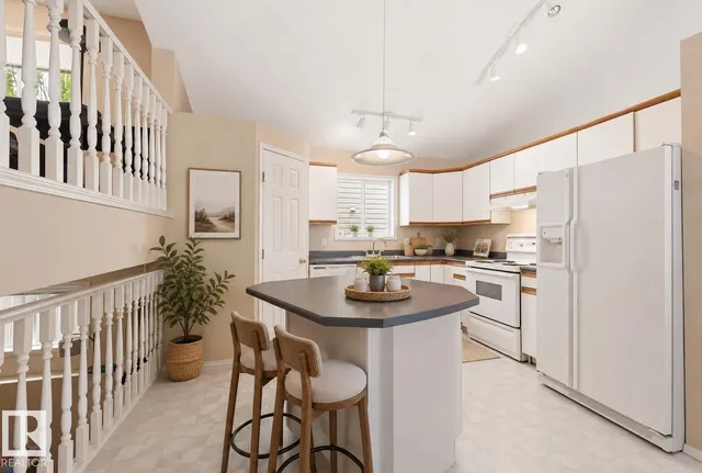 2050 TANNER WD, Edmonton 5