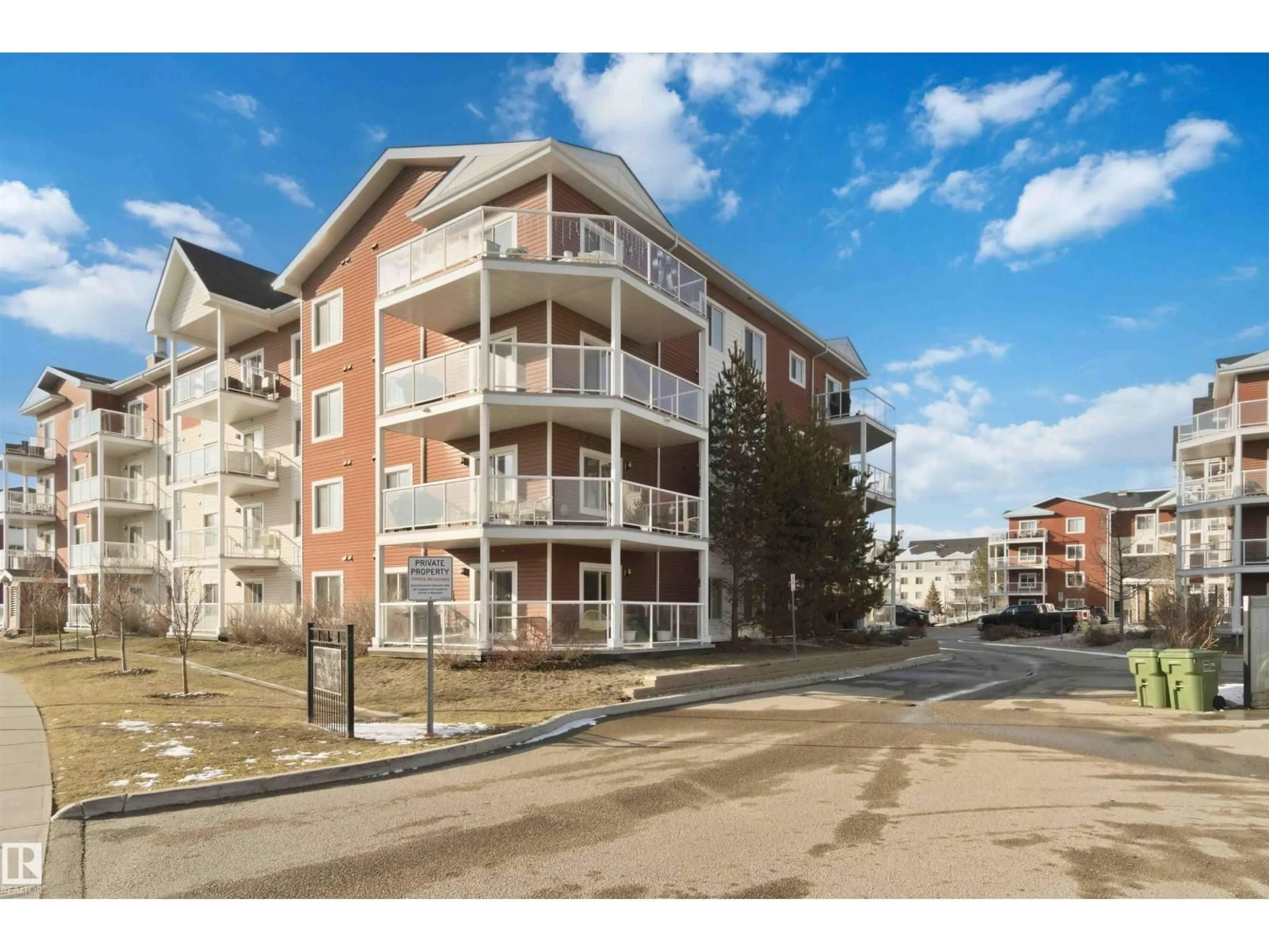 Unknown for #114 - 2207 44 AV NW, Edmonton Alberta T6T0T2