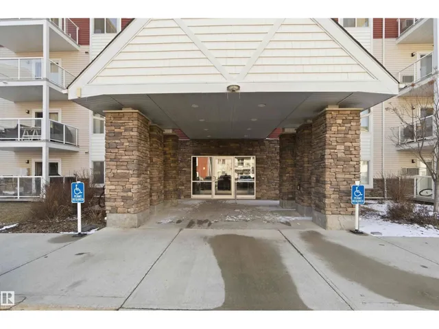 #114 - 2207 44 AV NW, Edmonton 5
