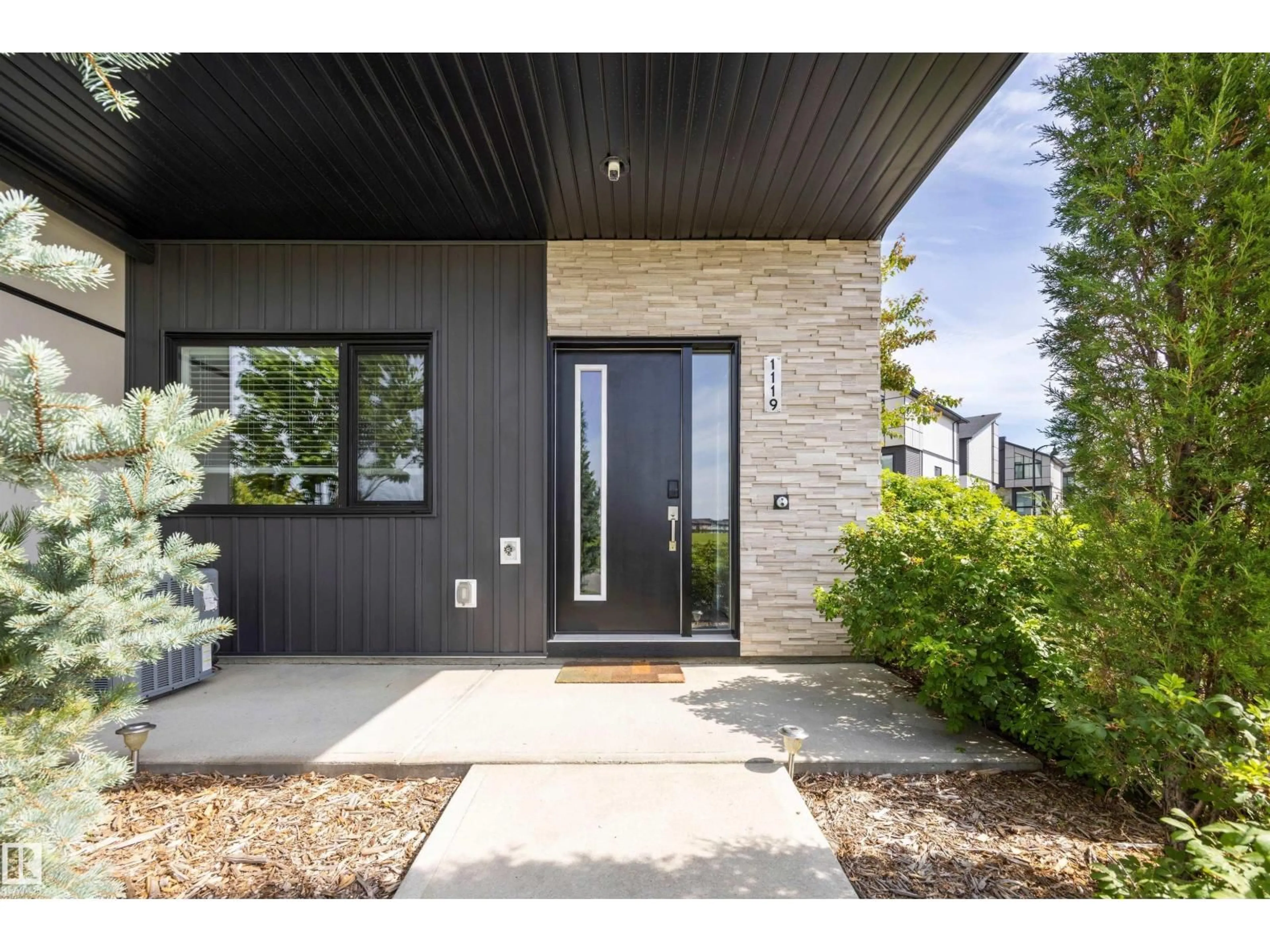 Home with brick exterior material, street for 1119 KESWICK DR, Edmonton Alberta T6W4B6
