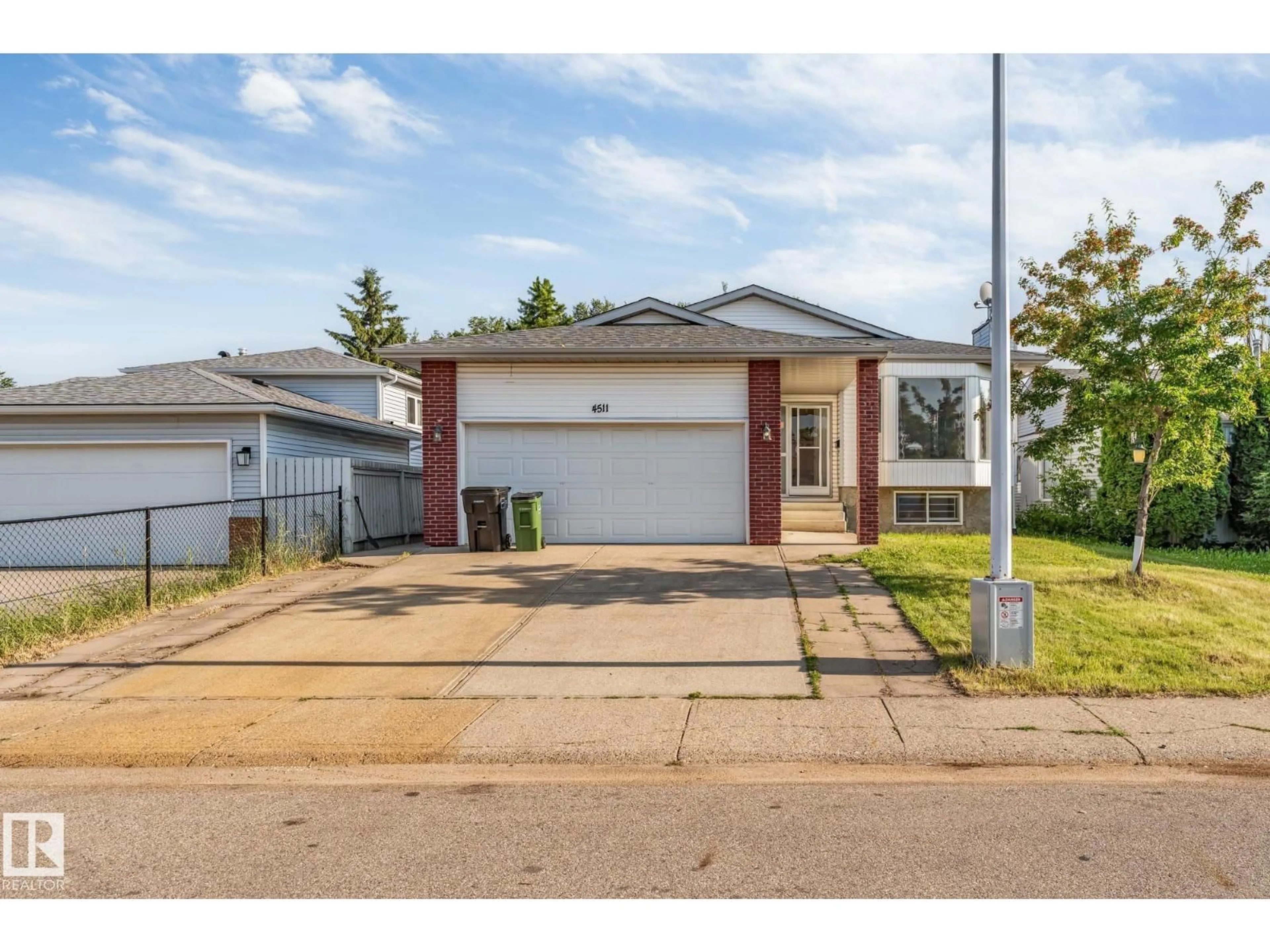 Unknown for 4511 25 AV, Edmonton Alberta T6L3X6