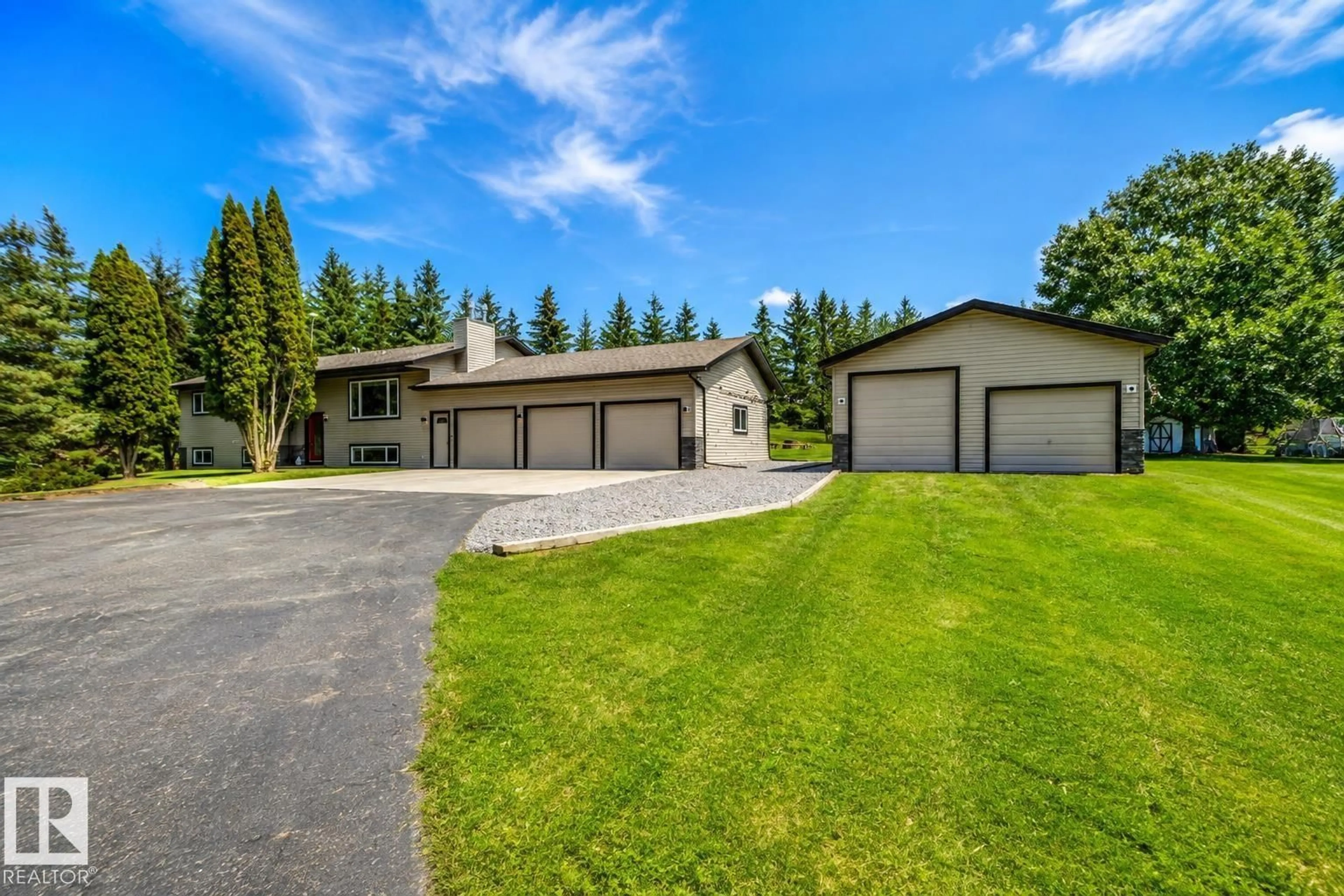 A pic from outside/outdoor area/front of a property/back of a property/a pic from drone, unknown for #40 - 2022 PARKLAND DR, Rural Parkland County Alberta T7Y2S1