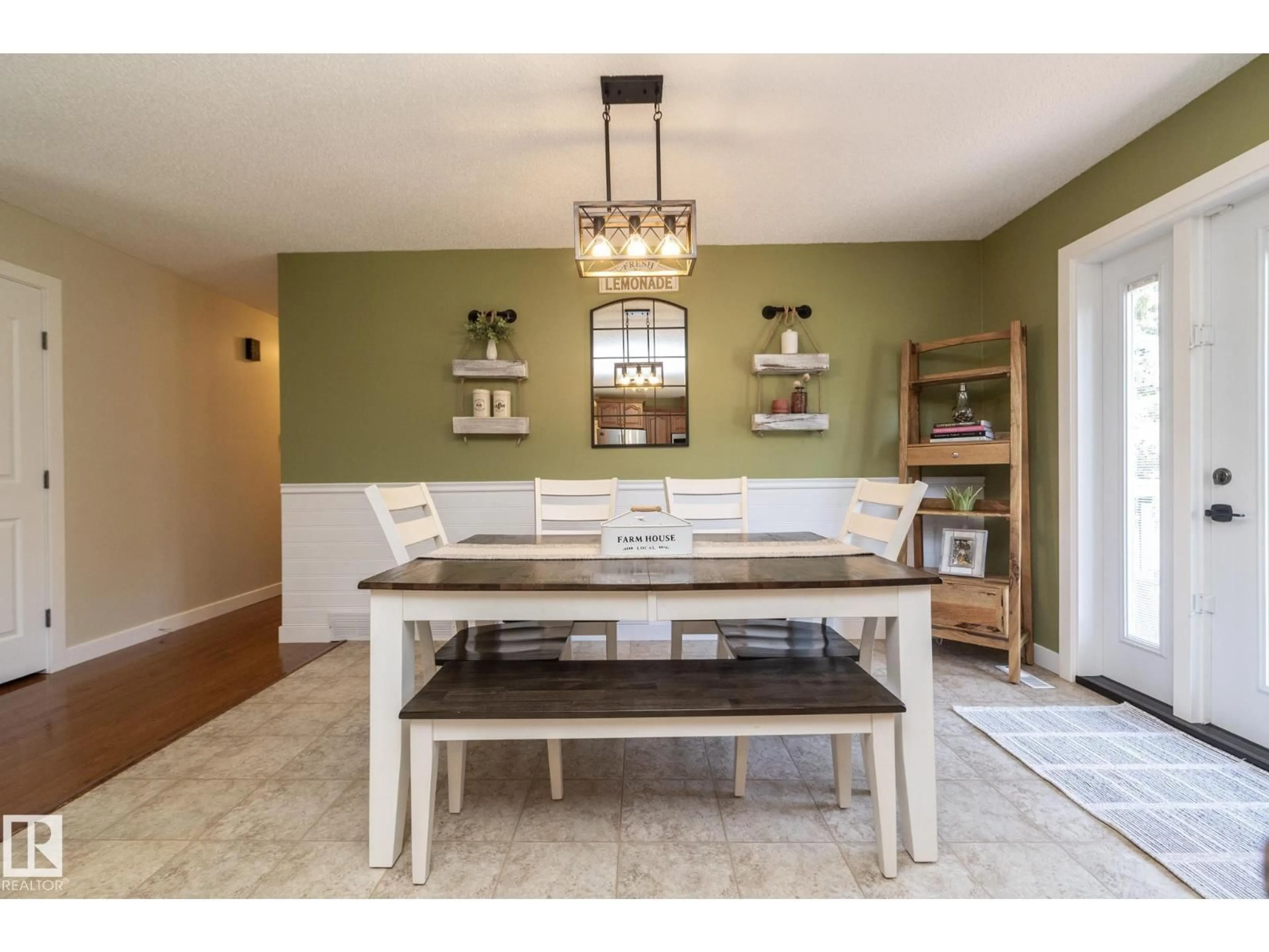 Dining room, unknown for #40 - 2022 PARKLAND DR, Rural Parkland County Alberta T7Y2S1