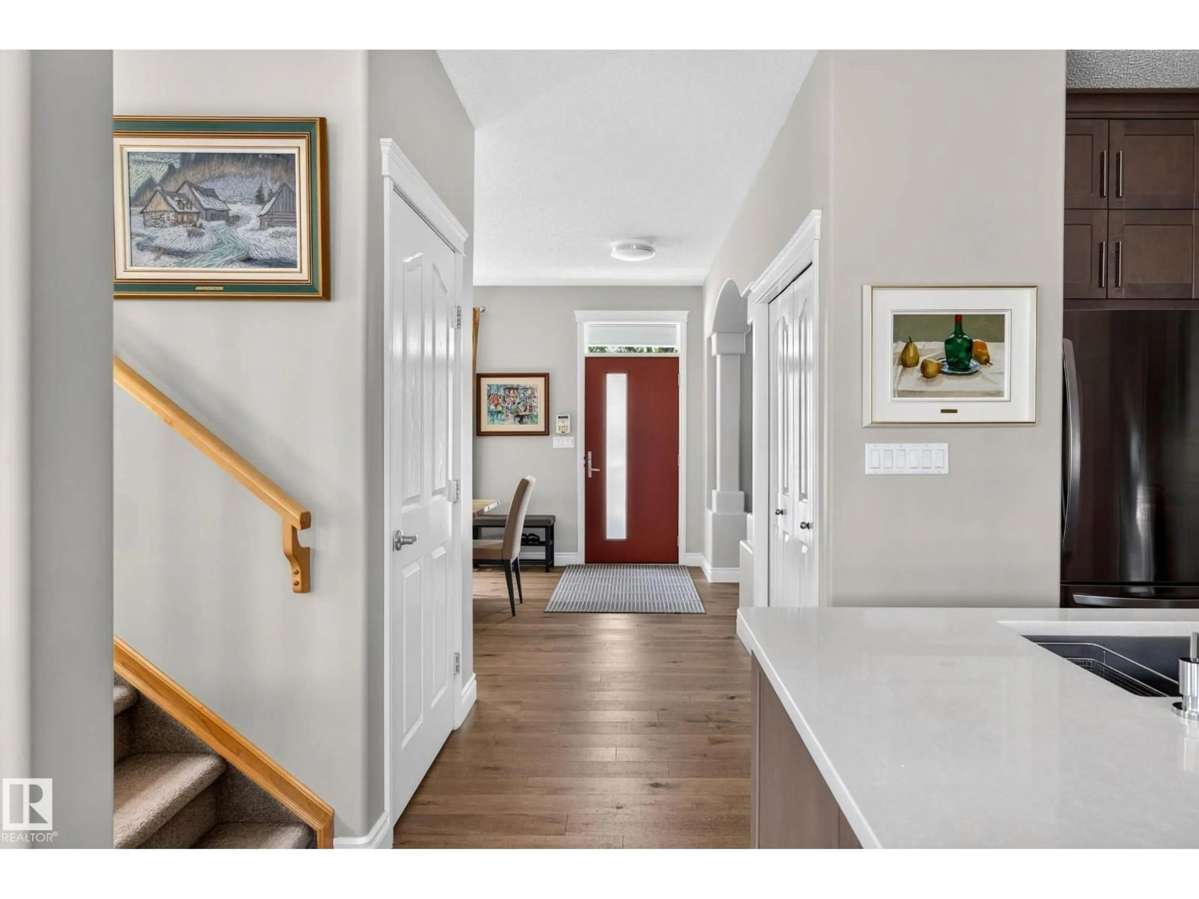 Indoor entryway for 323 GRIESBACH SCHOOL RD, Edmonton Alberta T5E6M4
