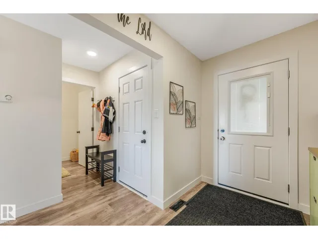 30 EBBERS CL, Edmonton 5