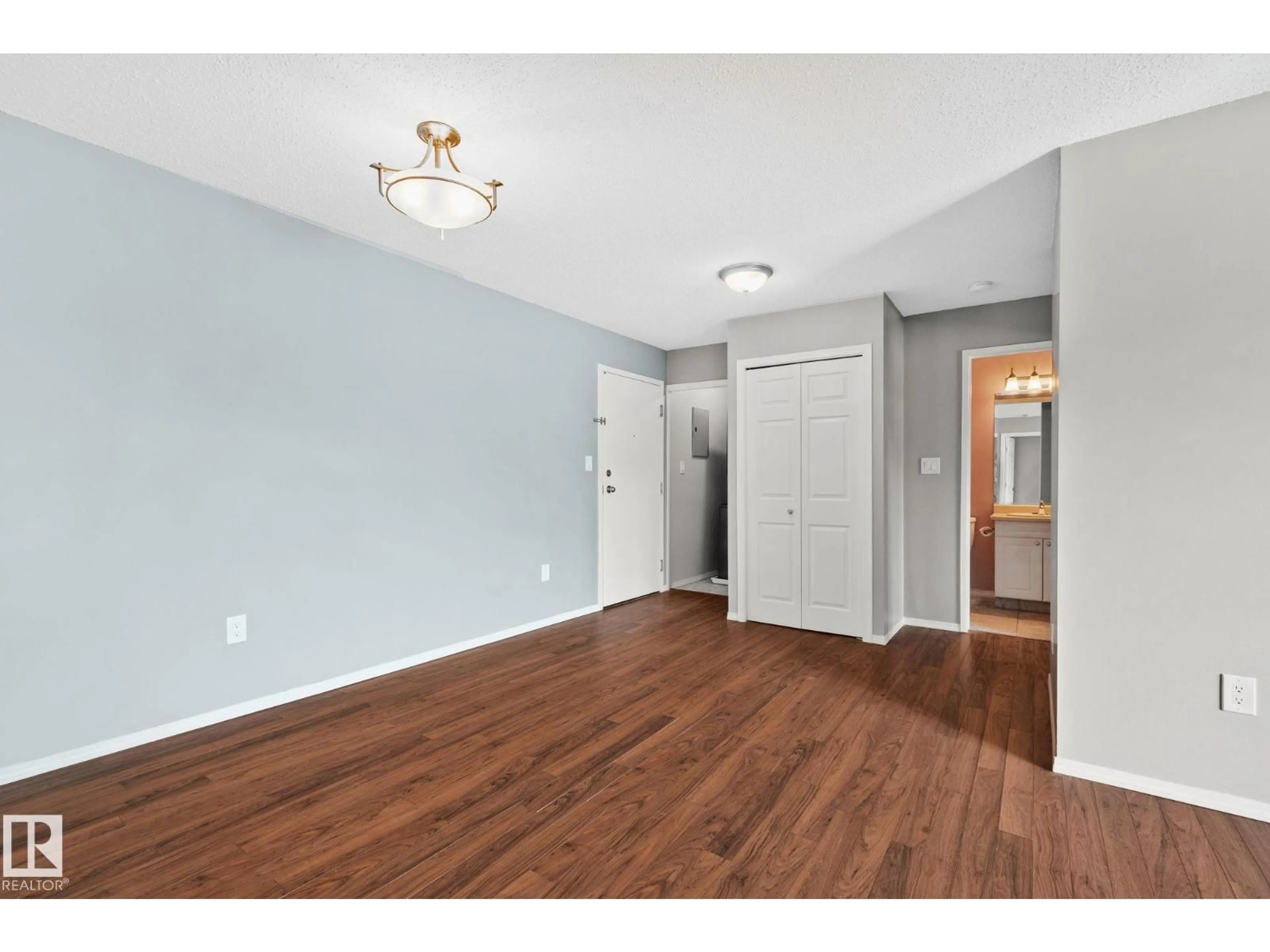 Unknown for #210 - 2508 50 ST, Edmonton Alberta T6L6X9
