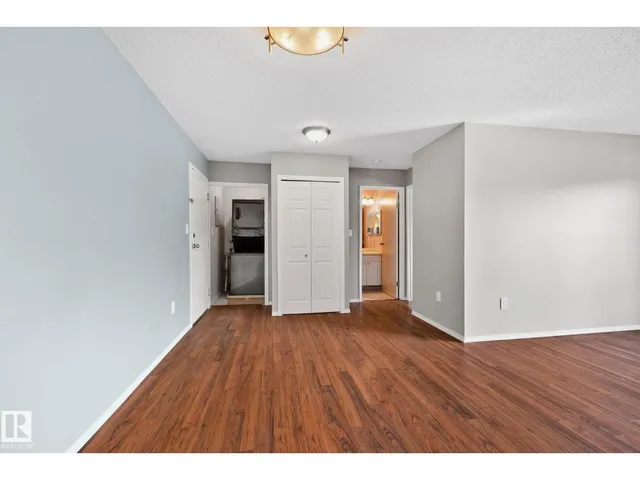 #210 - 2508 50 ST, Edmonton 4