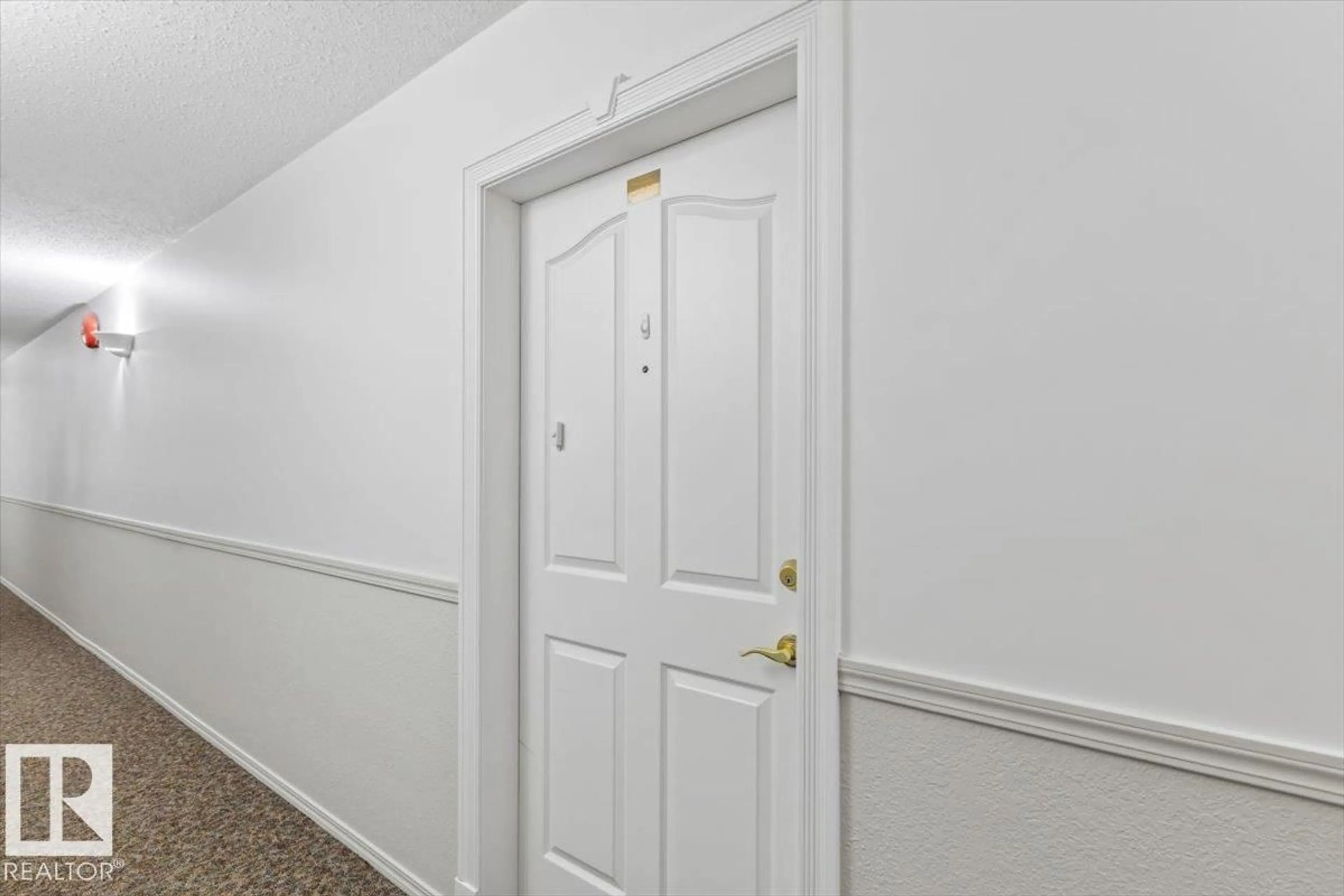 Indoor foyer for #307 - 45 GERVAIS RD, St. Albert Alberta T8N6H7