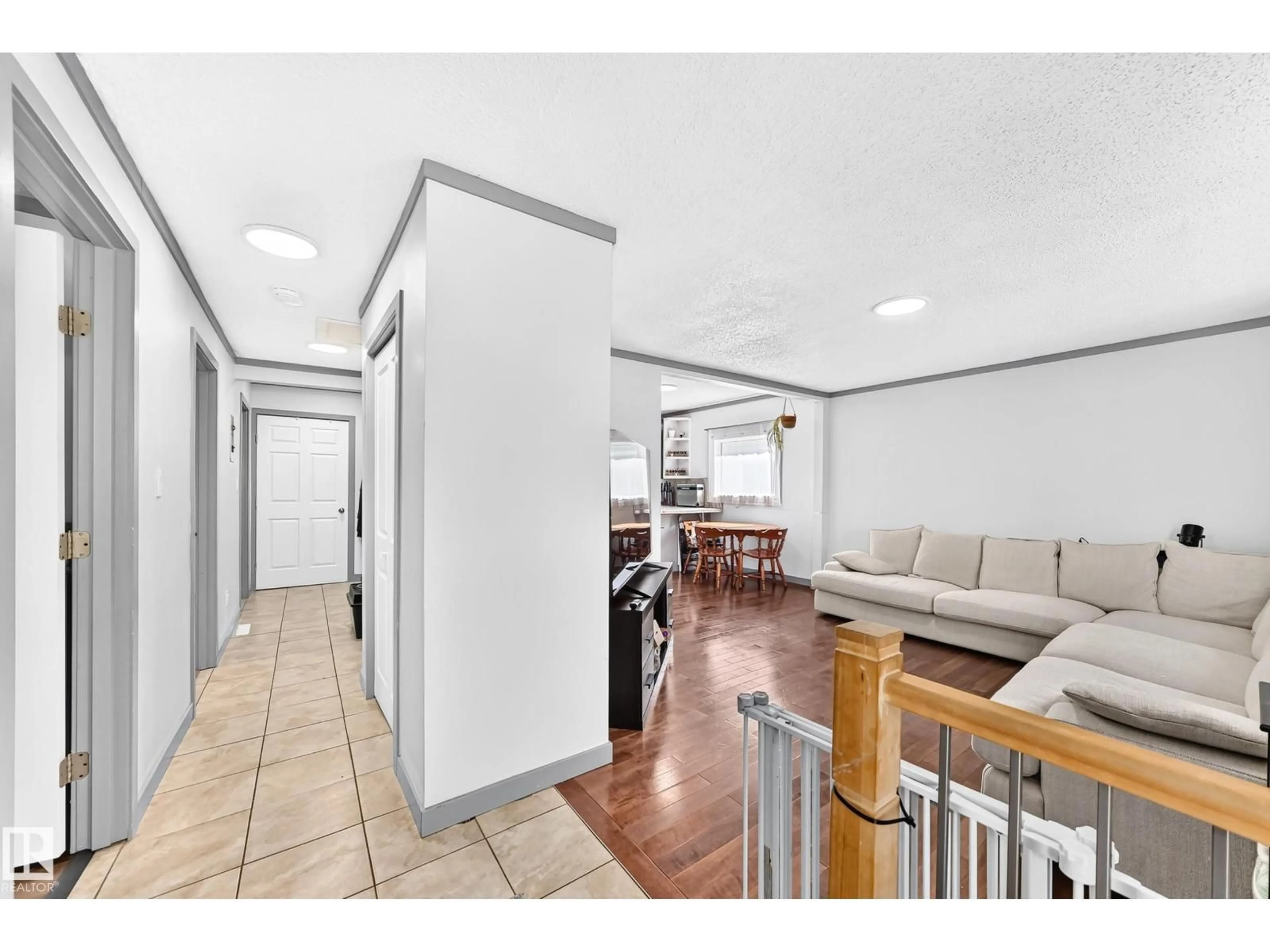 Unknown for 12253 94 ST, Edmonton Alberta T5G1K2