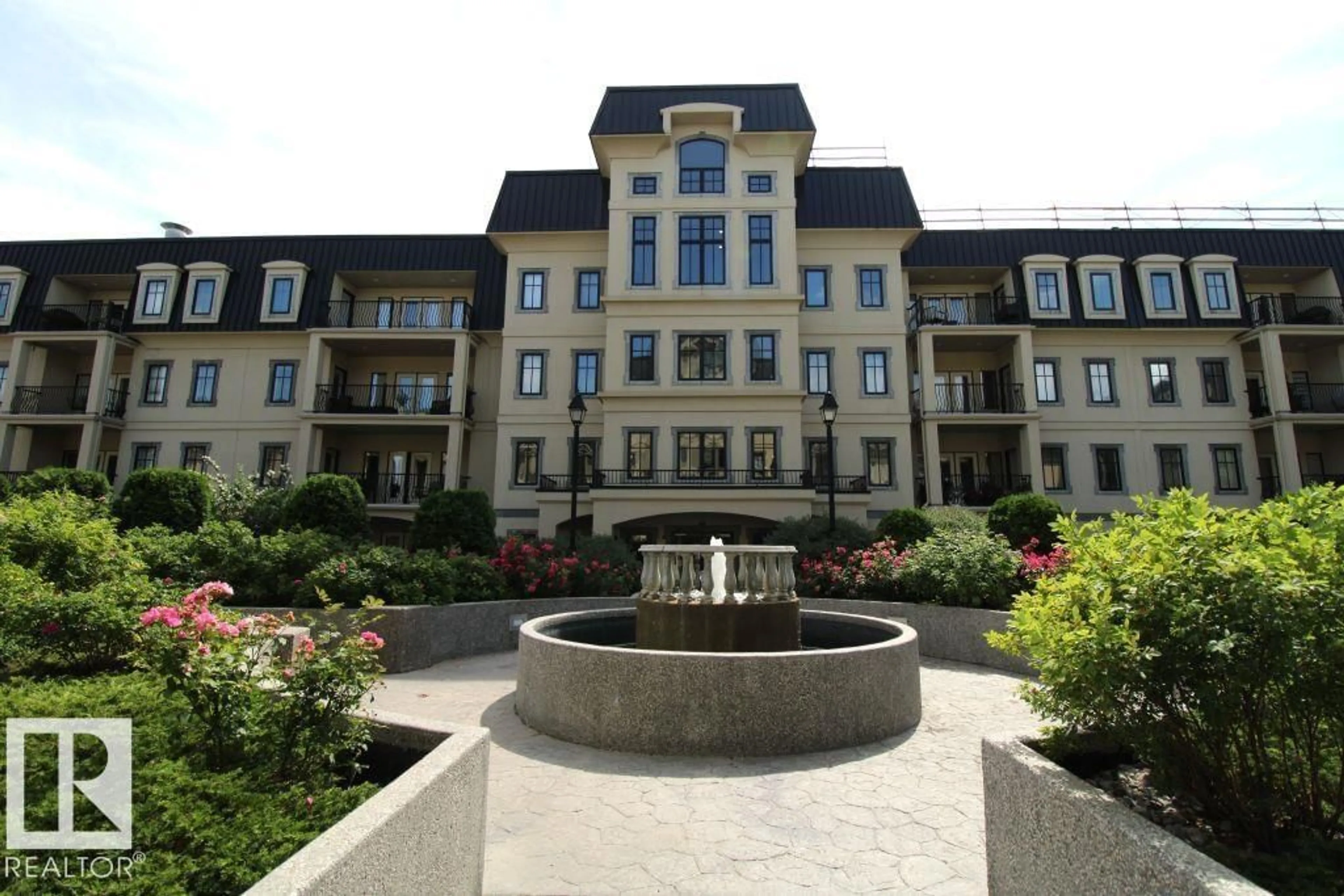 Patio, building for #201 - 1406 HODGSON WY, Edmonton Alberta T6R3K1
