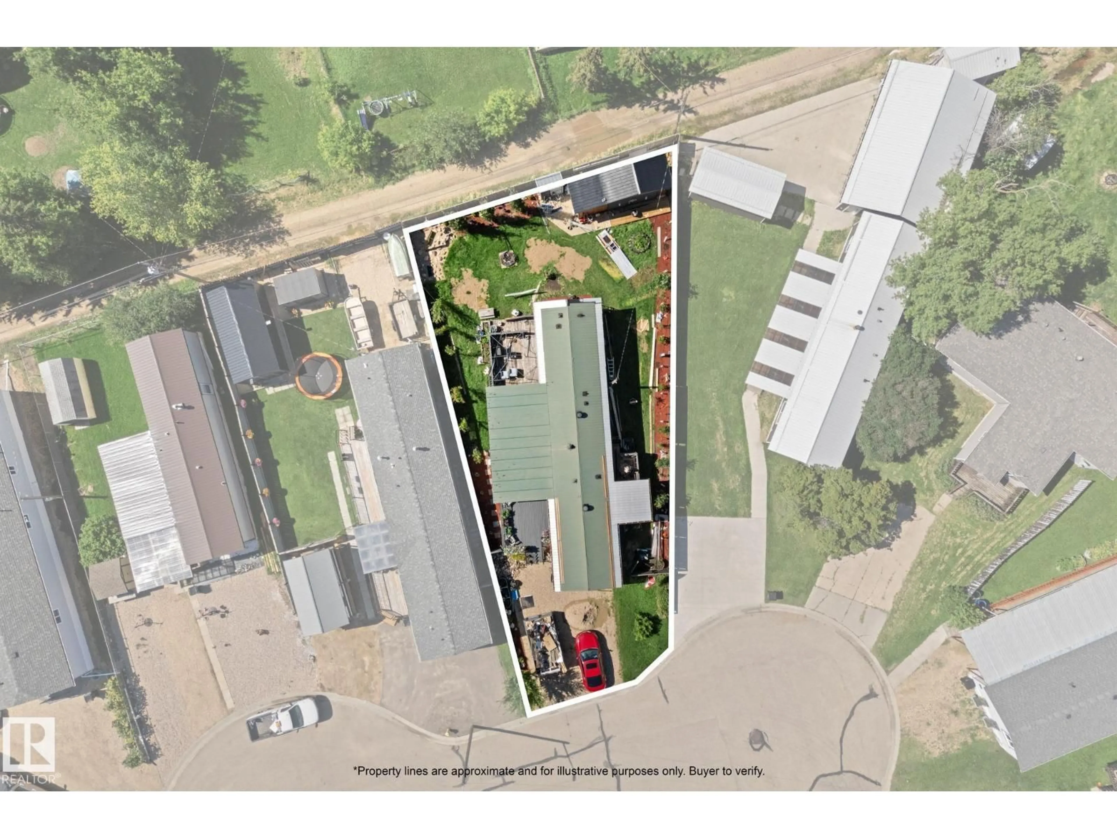 A pic from outside/outdoor area/front of a property/back of a property/a pic from drone, building for 5024 45A ST, Barrhead Alberta T7N1J3