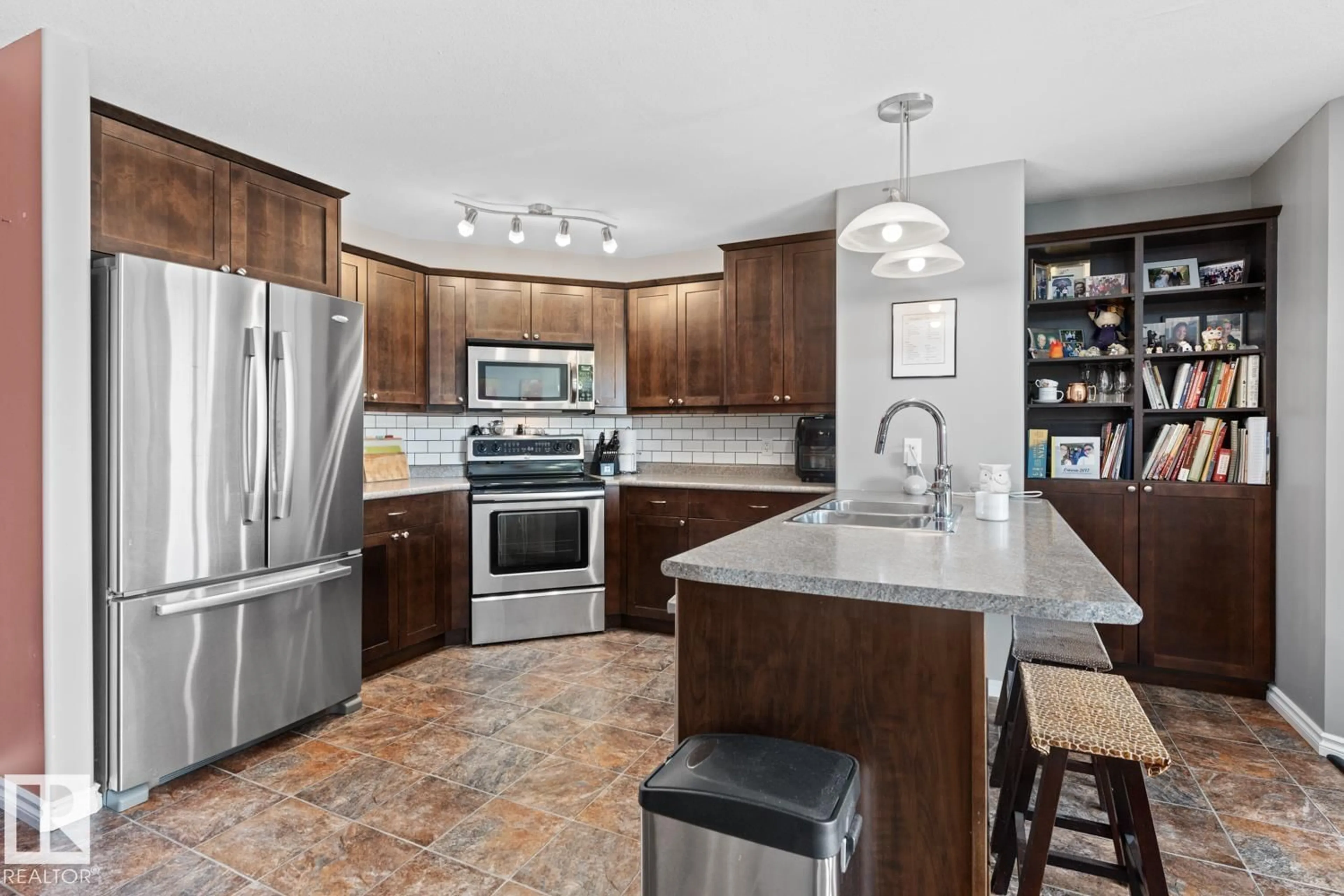 Open concept kitchen, ceramic/tile floor for 3308 901 16 ST, Cold Lake Alberta T9M0C3