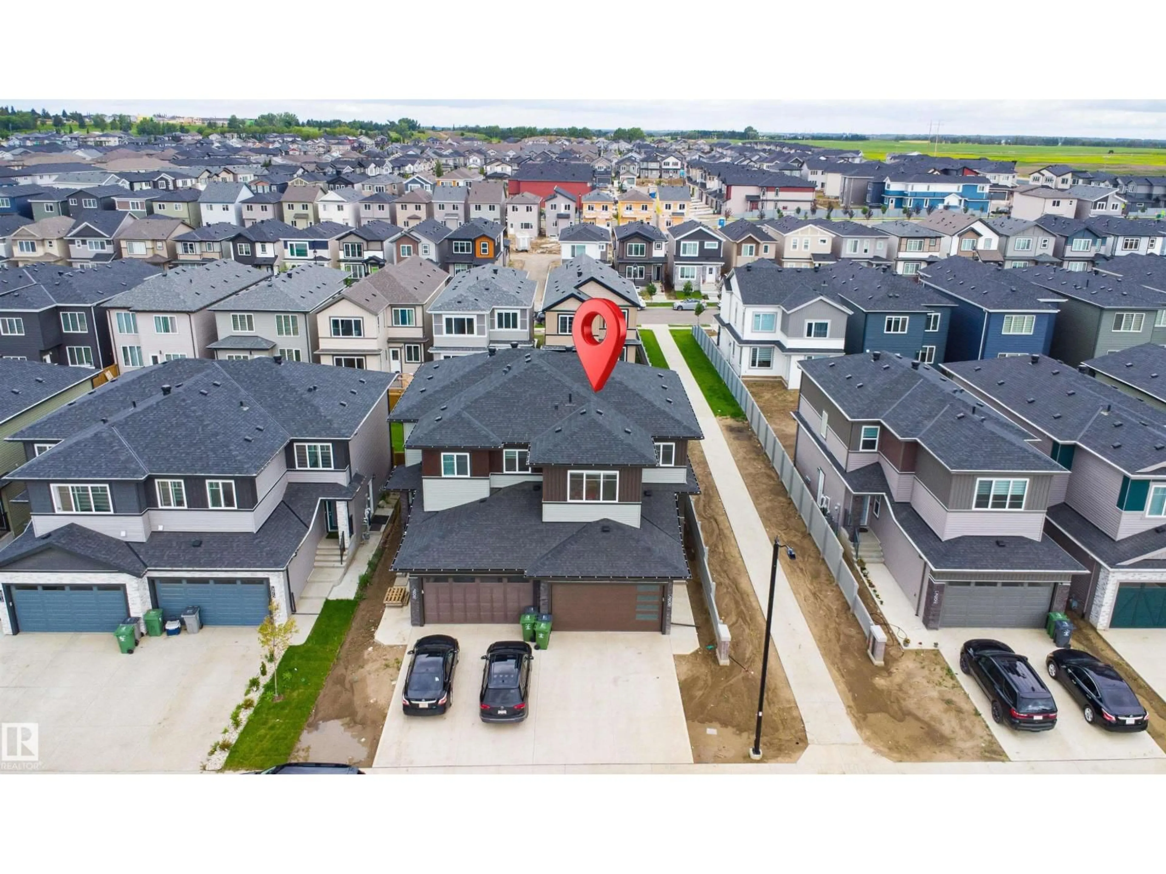 A pic from outside/outdoor area/front of a property/back of a property/a pic from drone, street for 3606 41 AVE, Beaumont Alberta T4X3H3