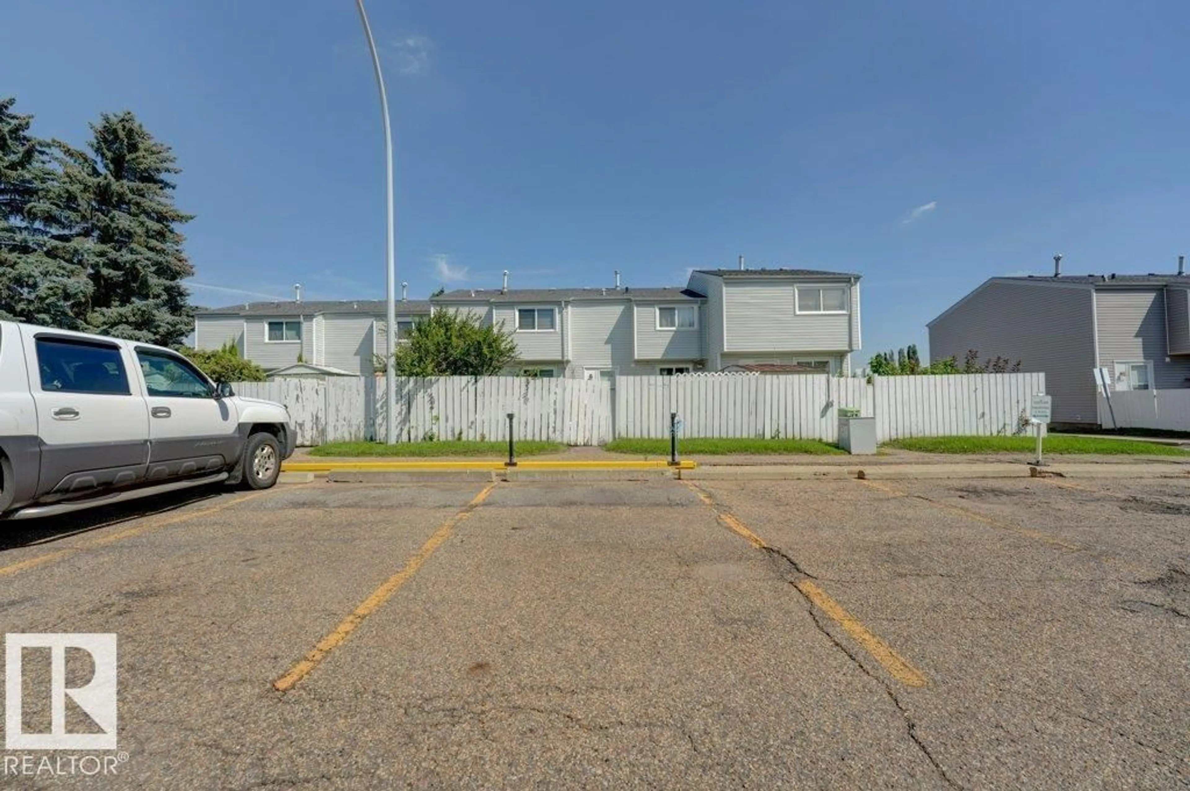 Unknown for NW - 307 NORTHGATE TC, Edmonton Alberta T5E3E3