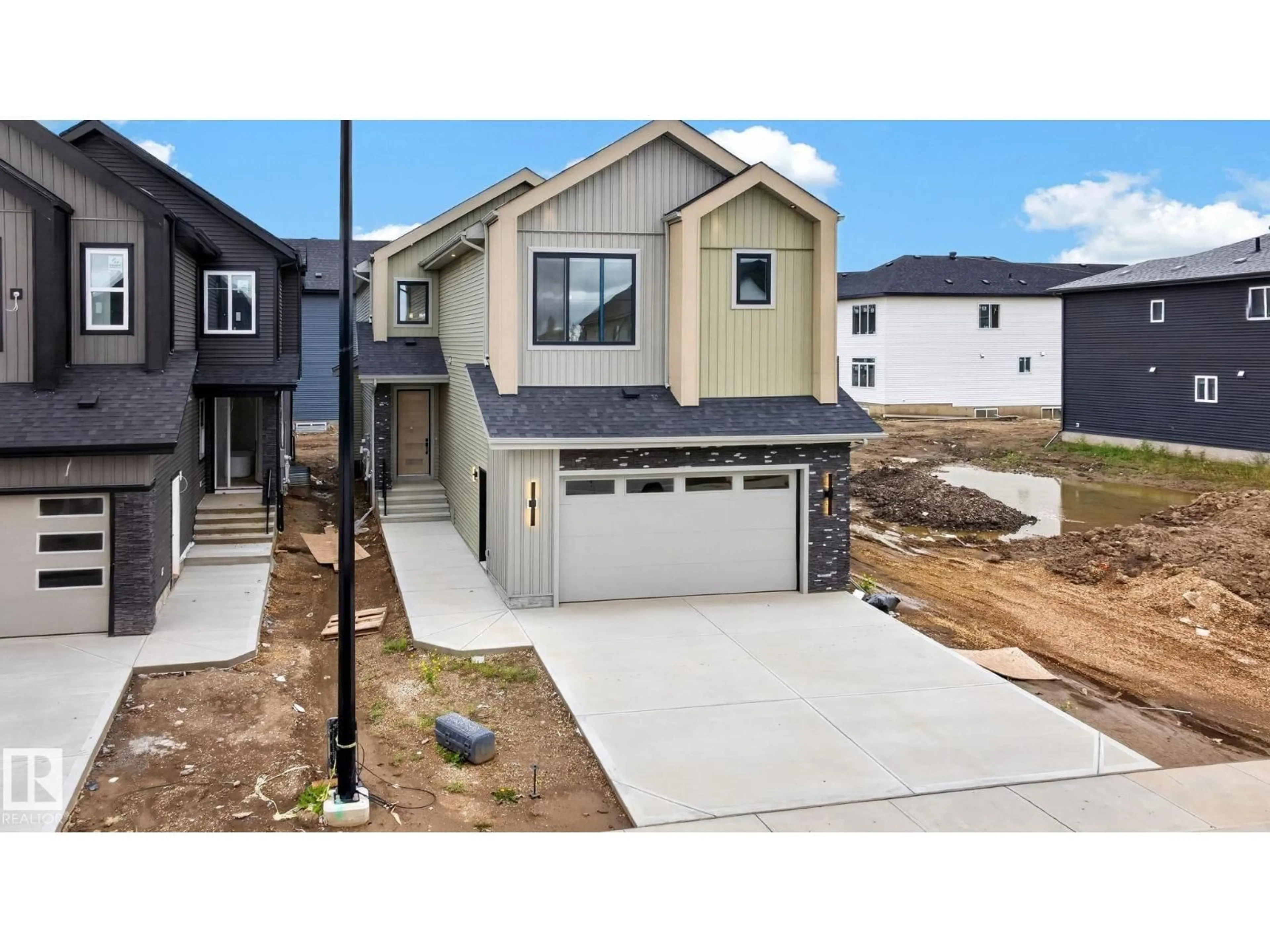 Home with vinyl exterior material, street for 8790 MAYDAY LN, Edmonton Alberta T6X3G1