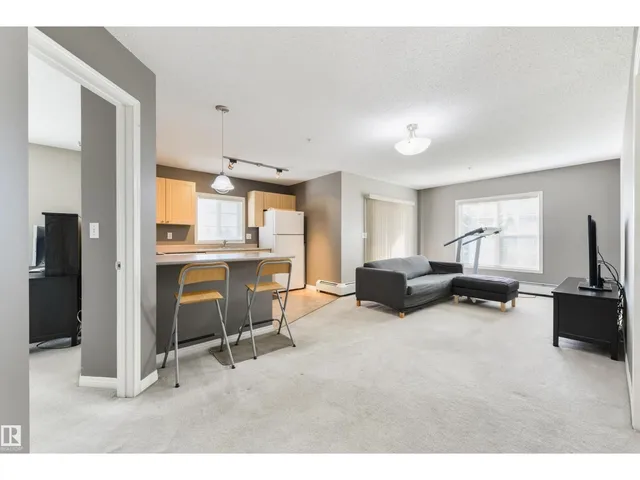 202 - 622 MCALLISTER LO, Edmonton 5
