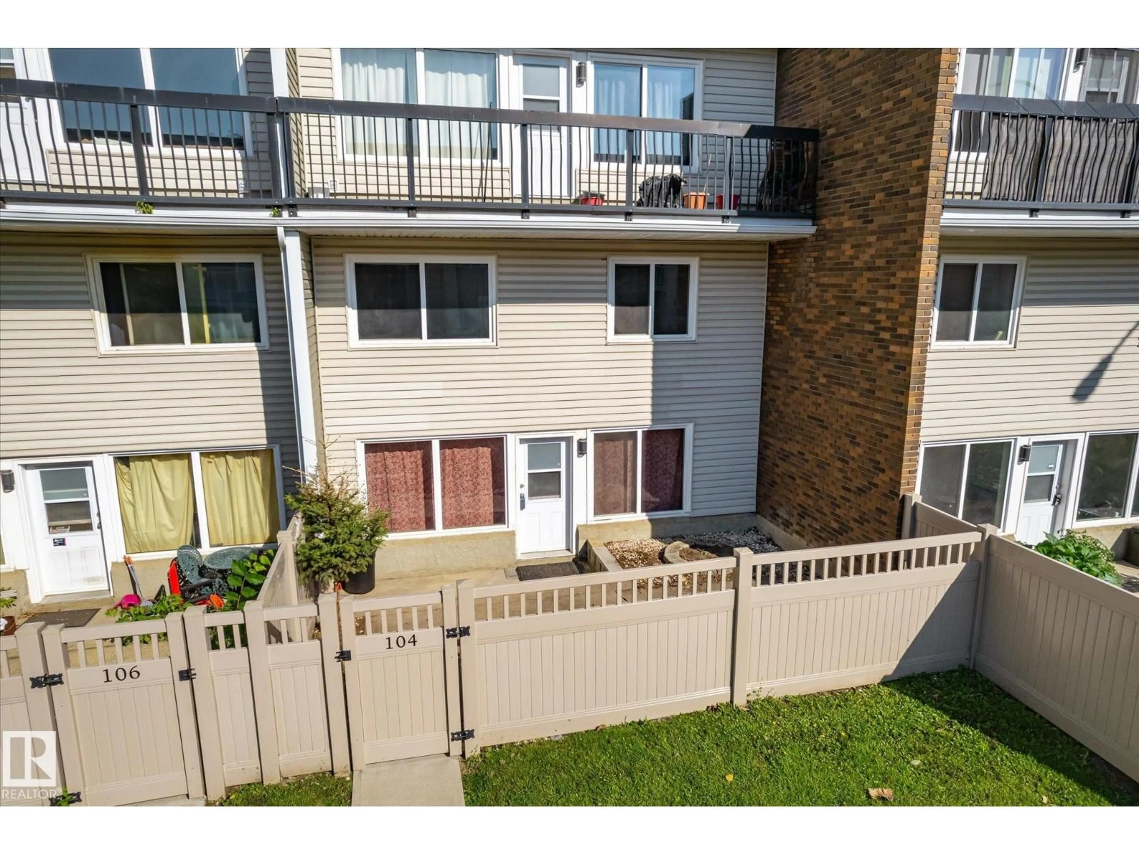 A pic from outside/outdoor area/front of a property/back of a property/a pic from drone, unknown for #104 - 7805 159 ST NW, Edmonton Alberta T5R2E1