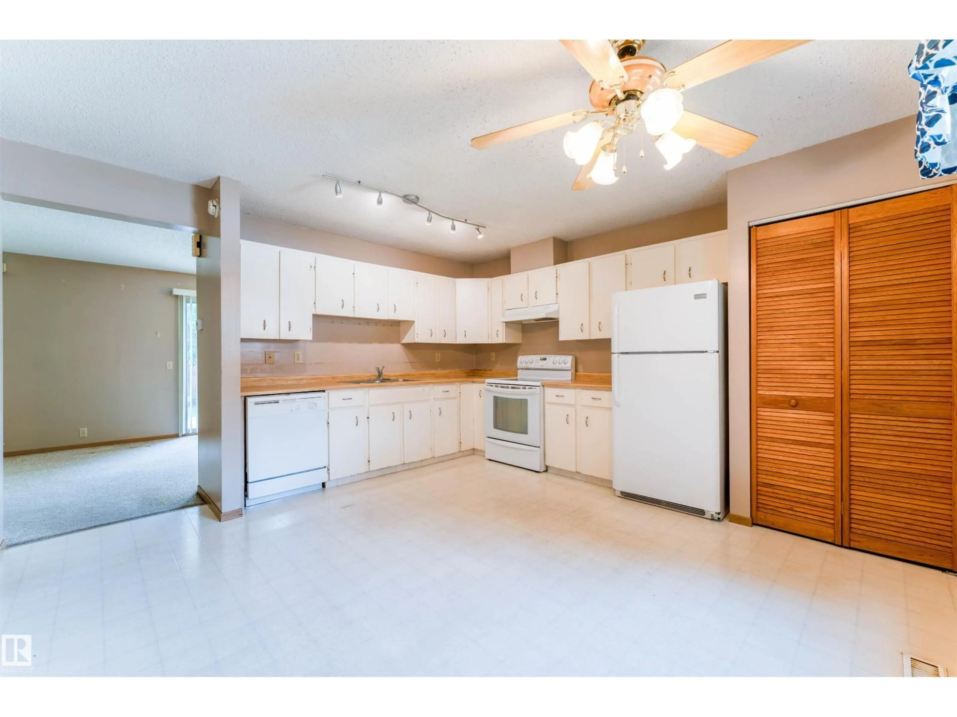 Open concept kitchen, unknown for 9245 54 ST, Edmonton Alberta T6B2L3