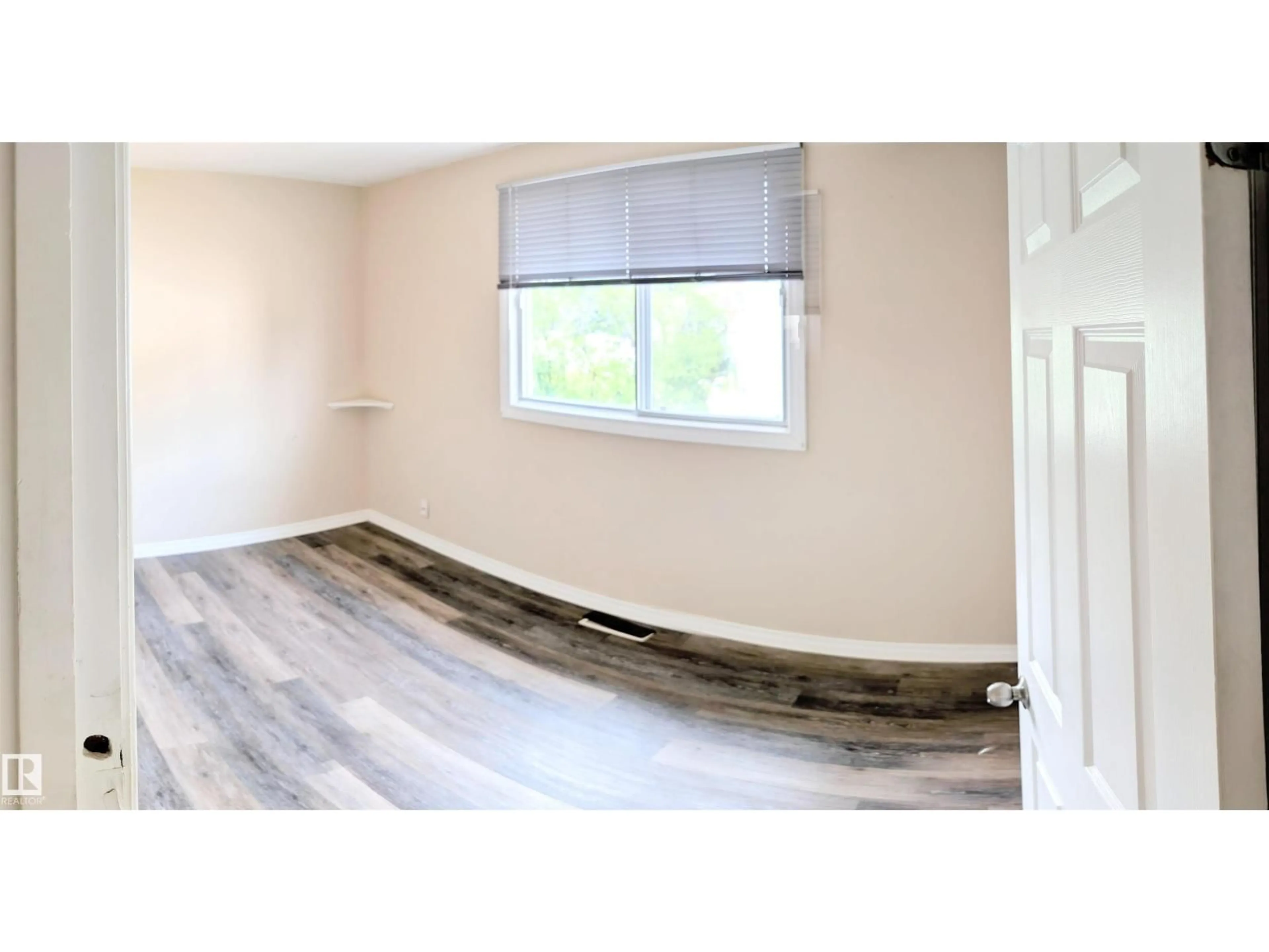 A pic of a room for NW - 9712 162 ST, Edmonton Alberta T5P3K9