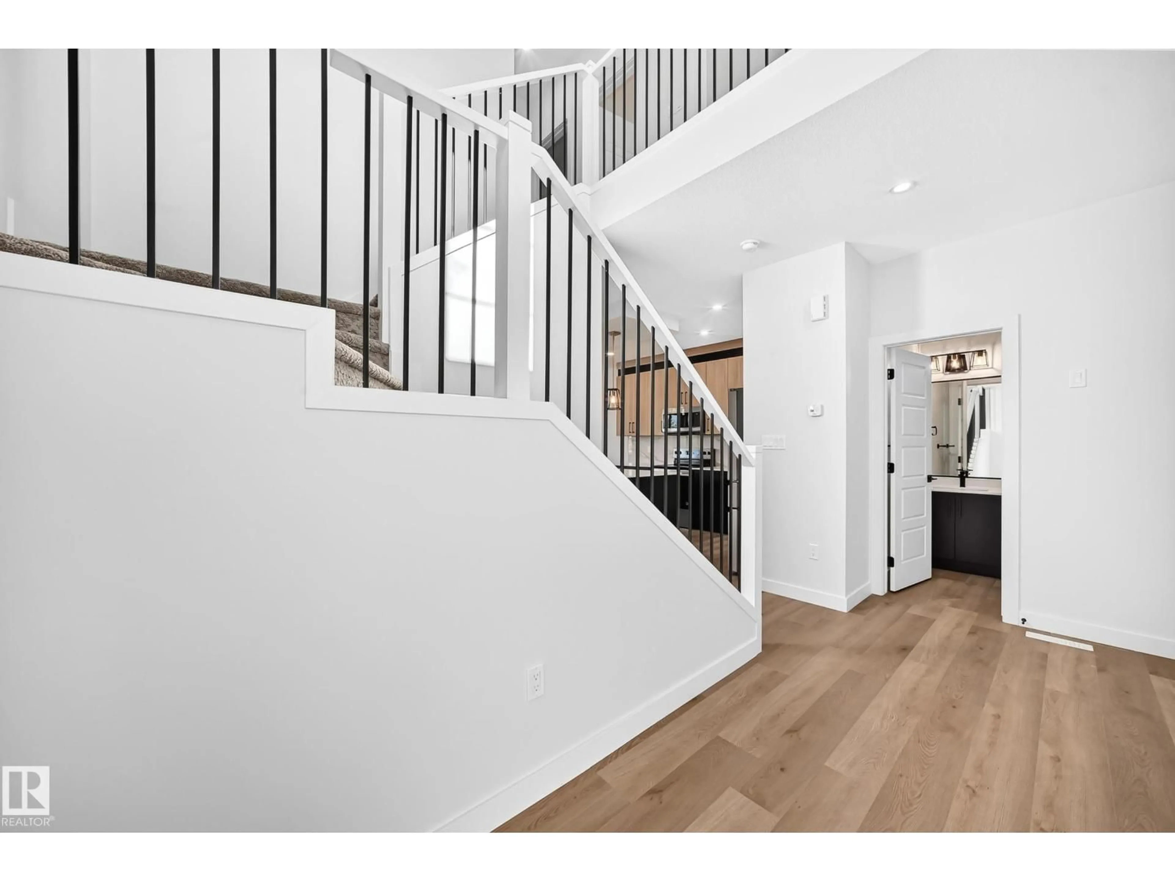 Unknown for 102 WAVERLY WY, Fort Saskatchewan Alberta T8L4H1