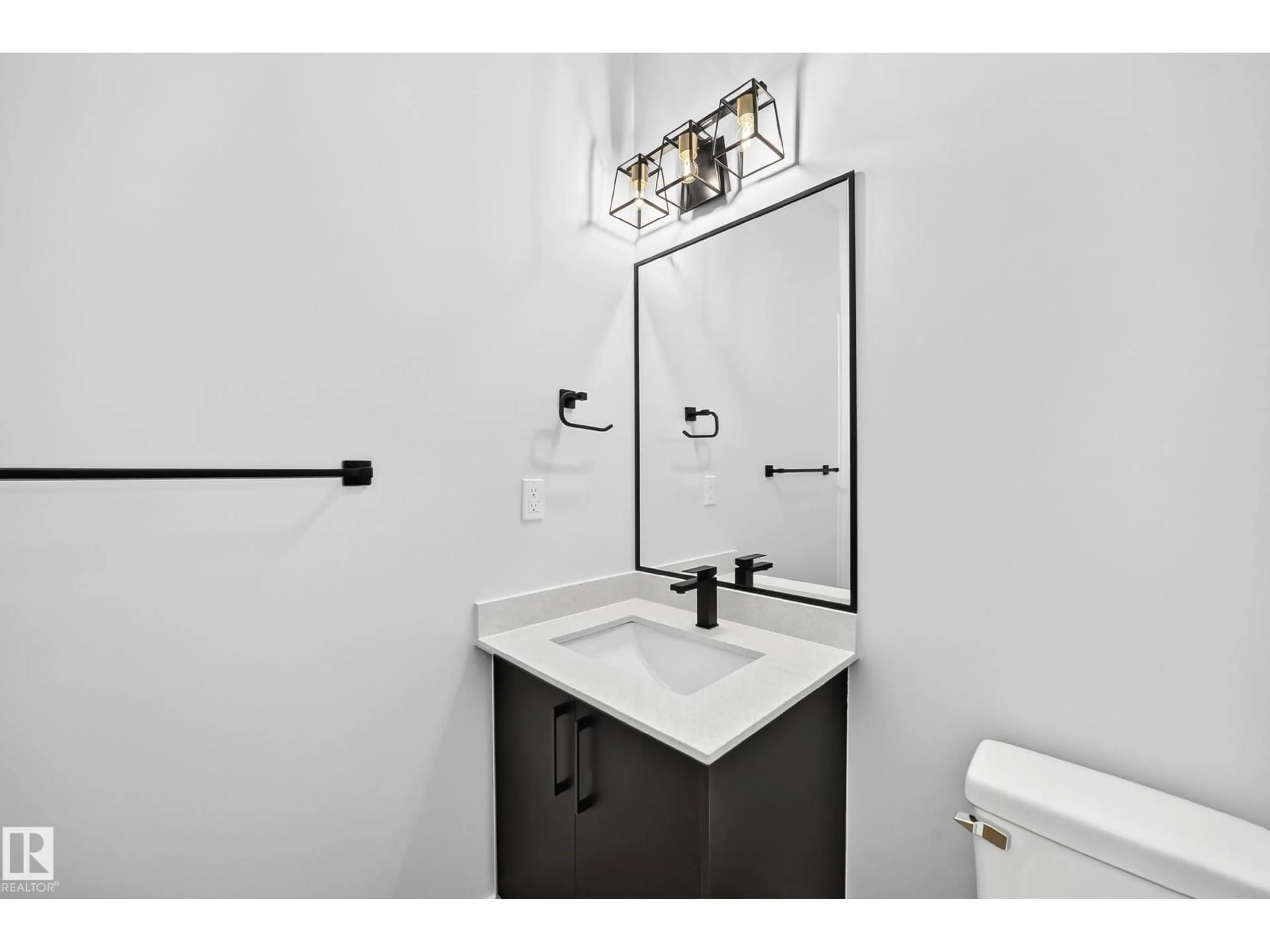 Standard bathroom, ceramic/tile floor for 104 WAVERLY WY, Fort Saskatchewan Alberta T8L4H1