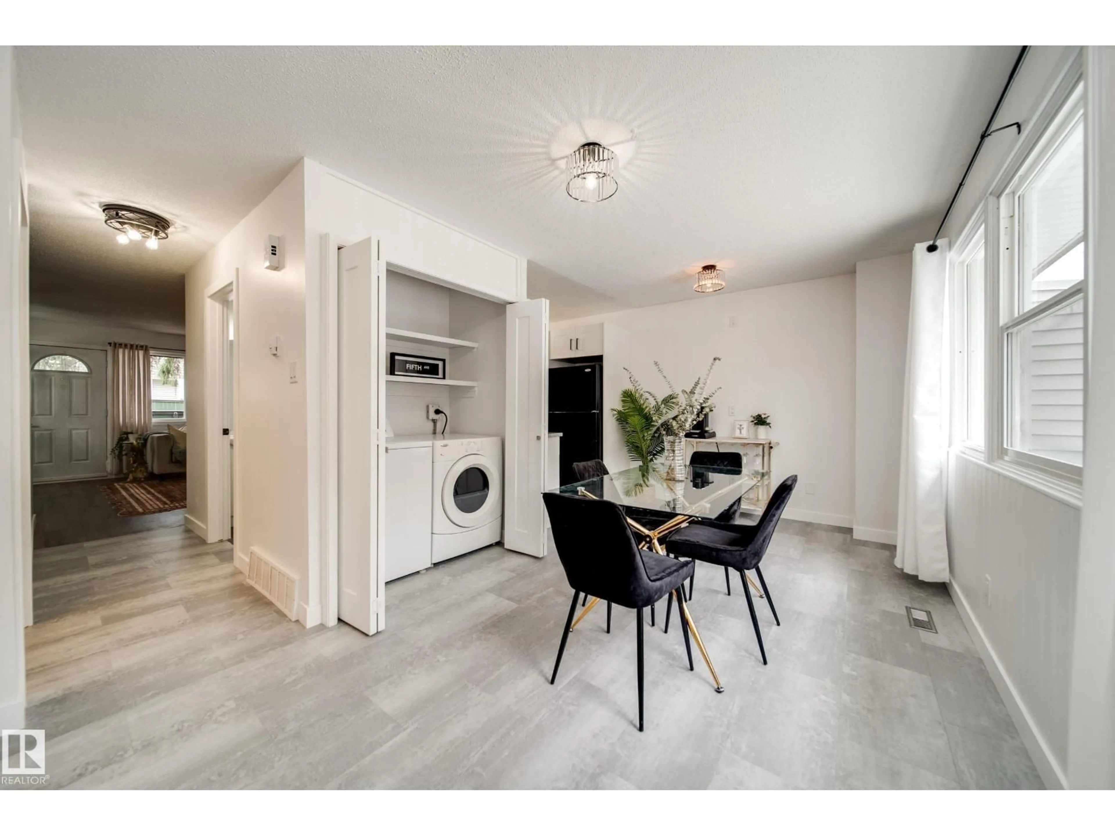 Unknown for 521 VILLAGE ON THE GREEN GR NW, Edmonton Alberta T5A1H2