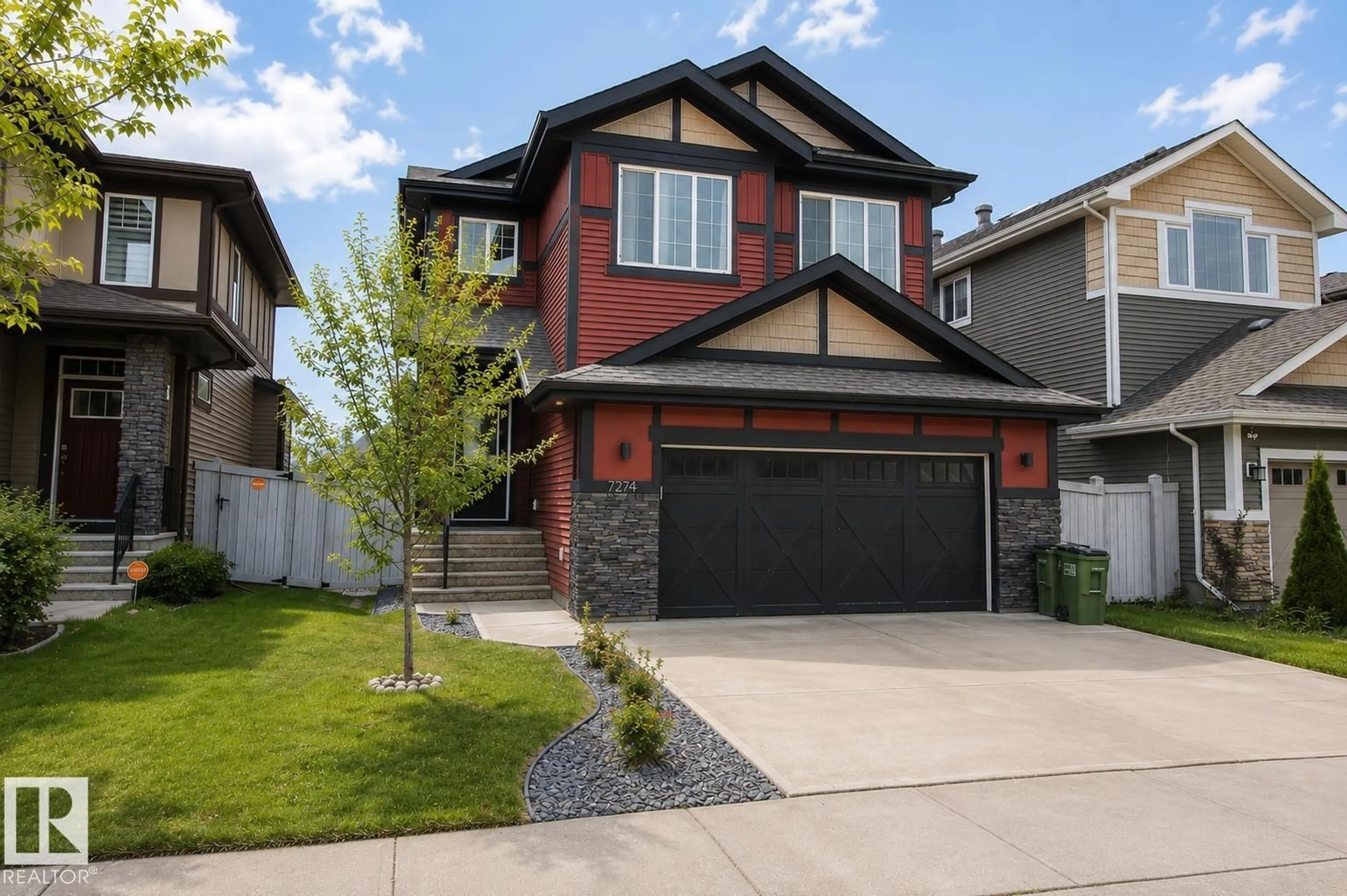 Home with vinyl exterior material, street for 7274 MORGAN RD, Edmonton Alberta T5E6V7