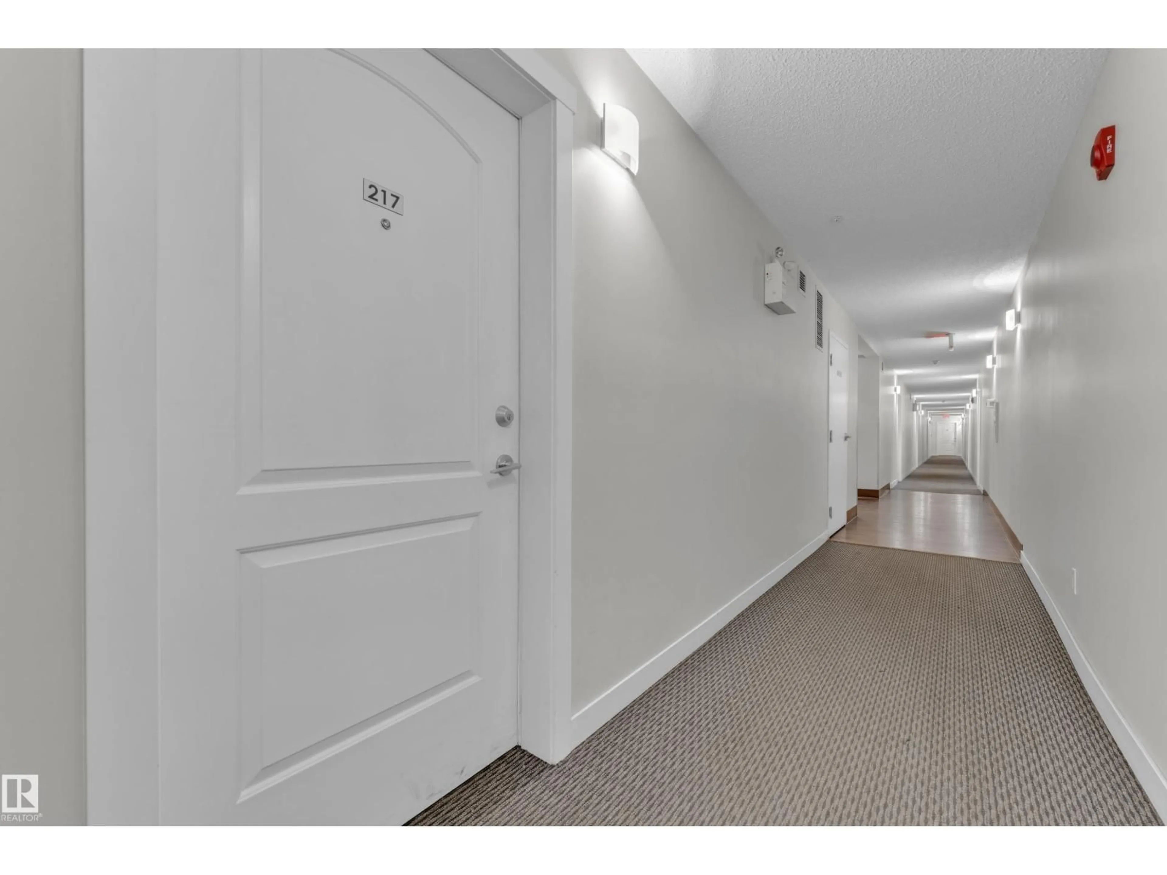 Indoor foyer for #217 - 667 WATT BV, Edmonton Alberta T6X0Y2