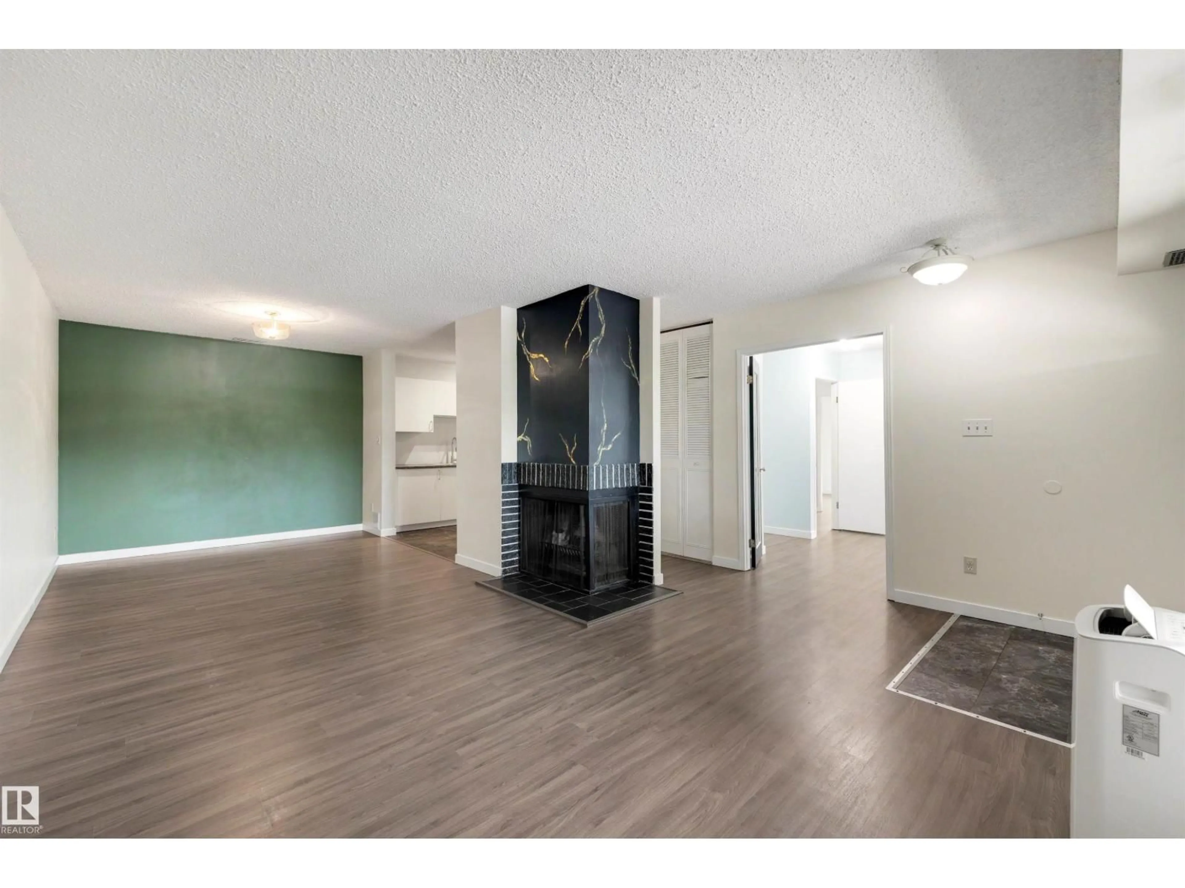 A pic of a room for 241 SURREY GARDENS GD, Edmonton Alberta T5T1Z3