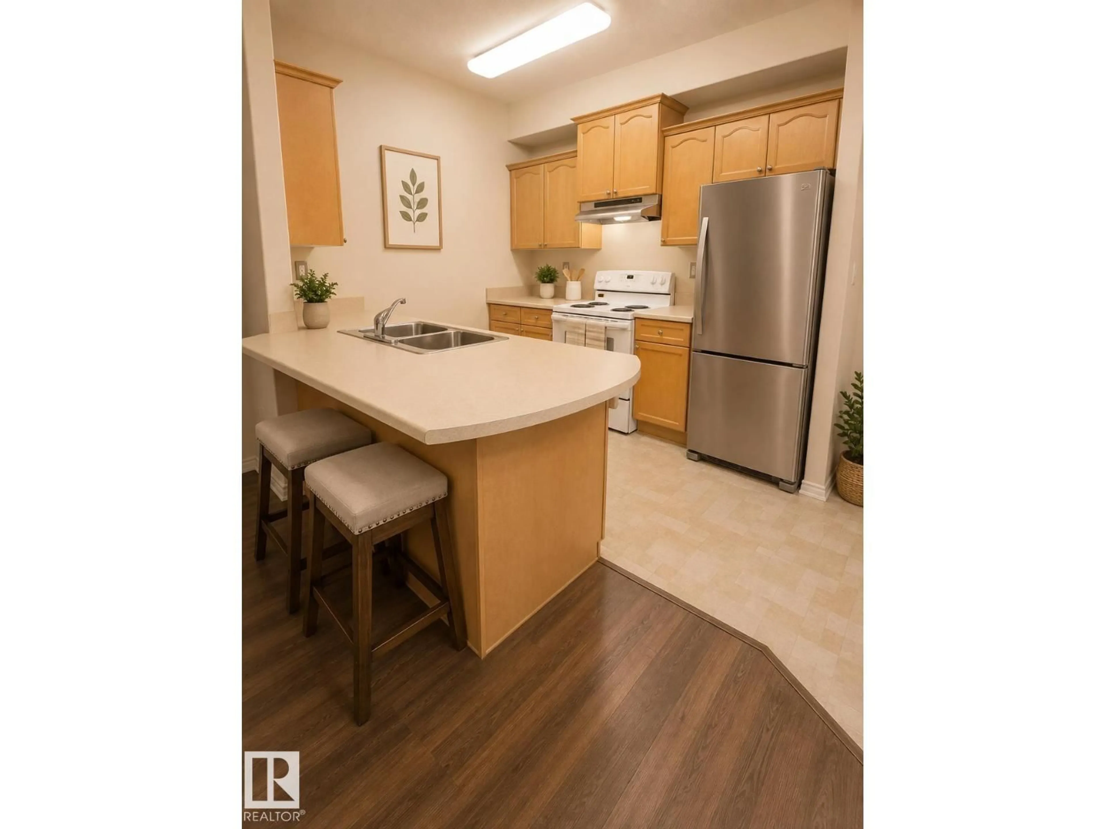Standard kitchen, wood/laminate floor for 16715 100 AV, Edmonton Alberta T5P4Z5