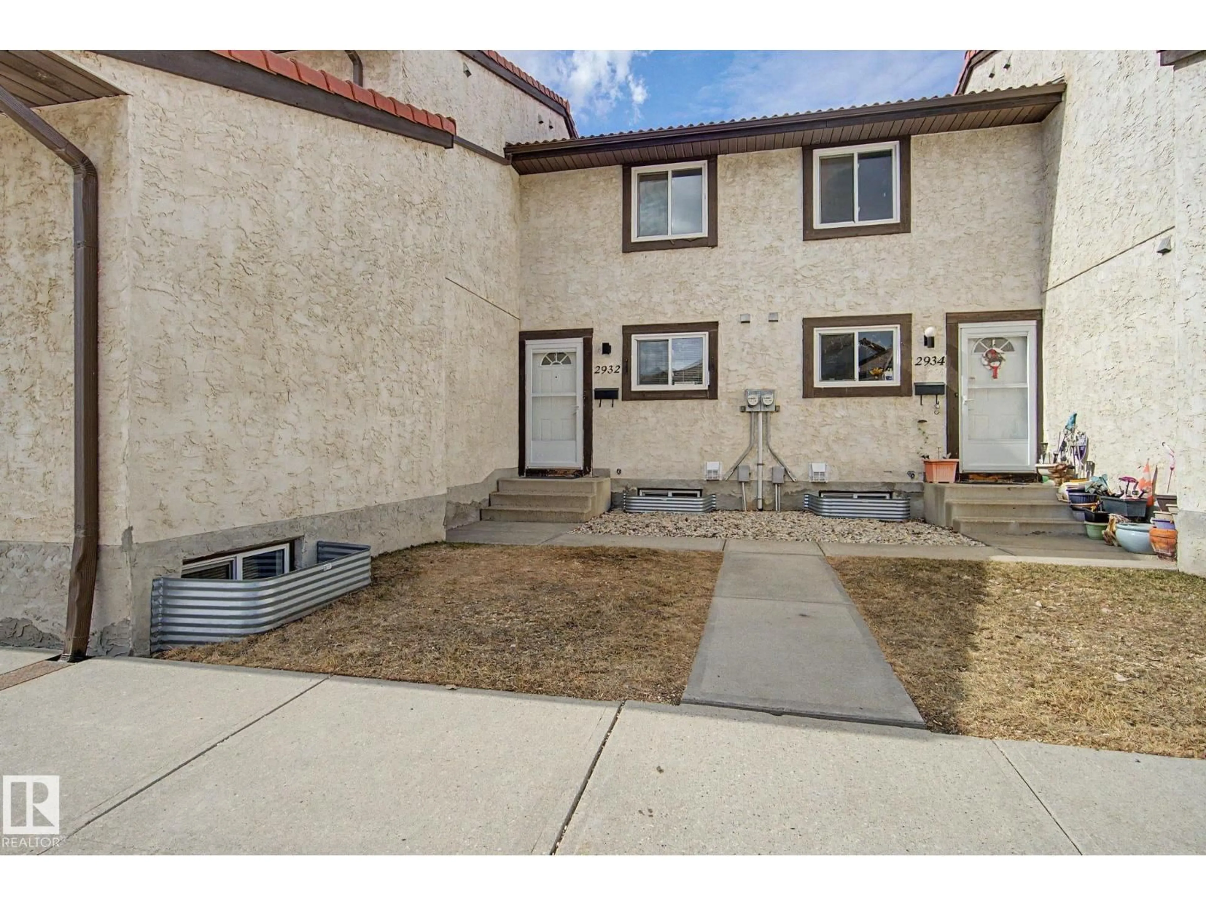 Unknown for NW - 2932 36 ST, Edmonton Alberta T6L5H4