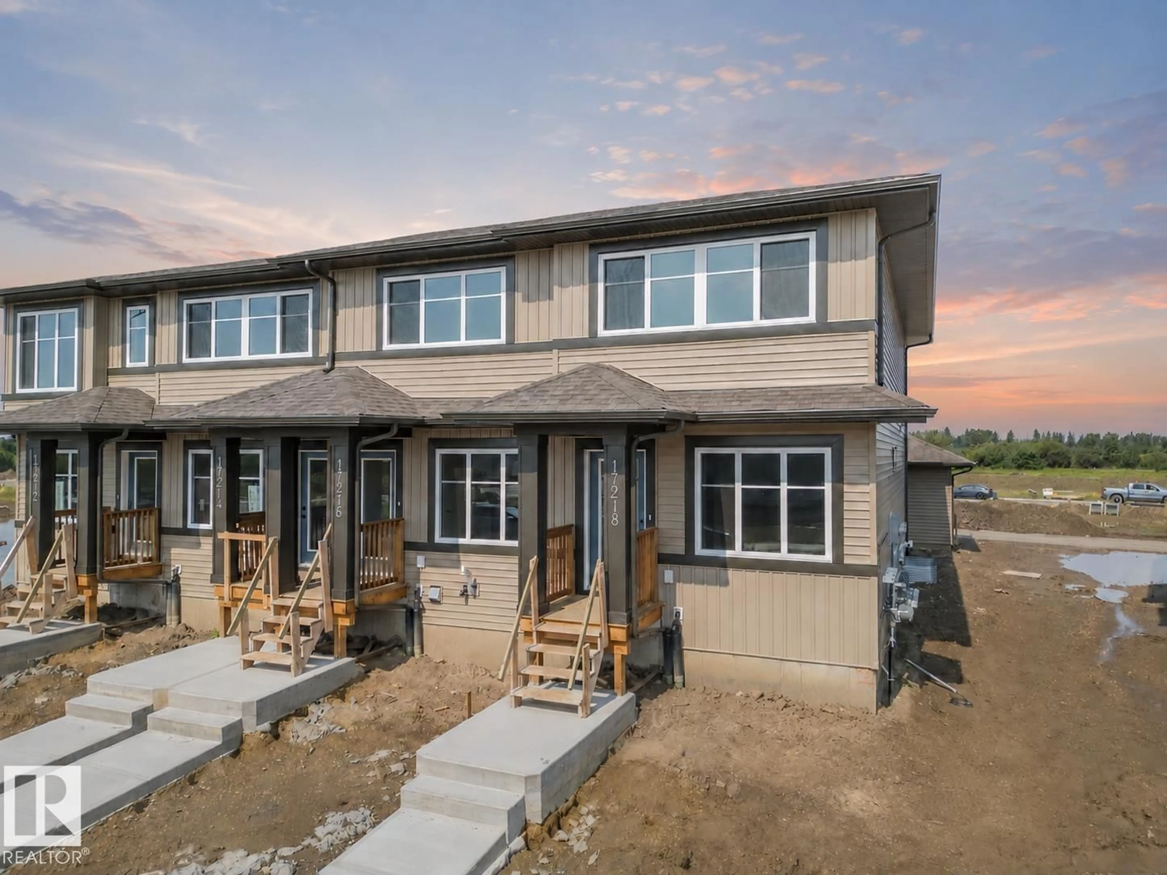 A pic from outside/outdoor area/front of a property/back of a property/a pic from drone, street for NW - 17218 4 ST, Edmonton Alberta T5Y4K9