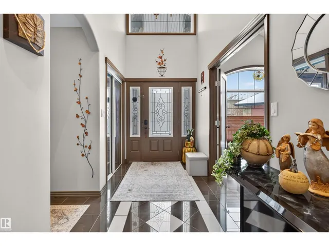 1213 CUNNINGHAM DR, Edmonton 3