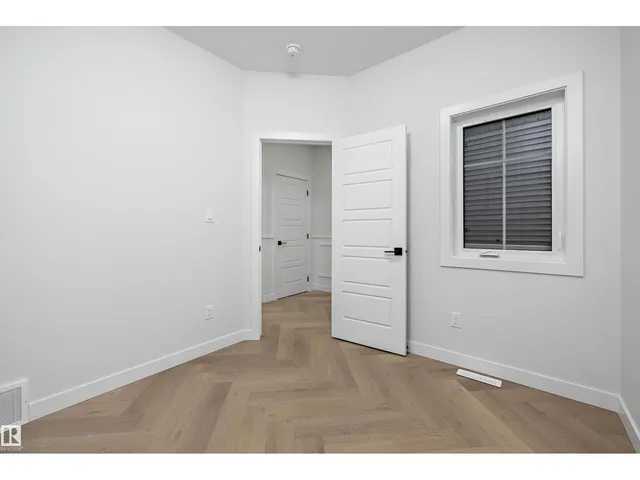 971 ELDERBERRY LD, Edmonton 4