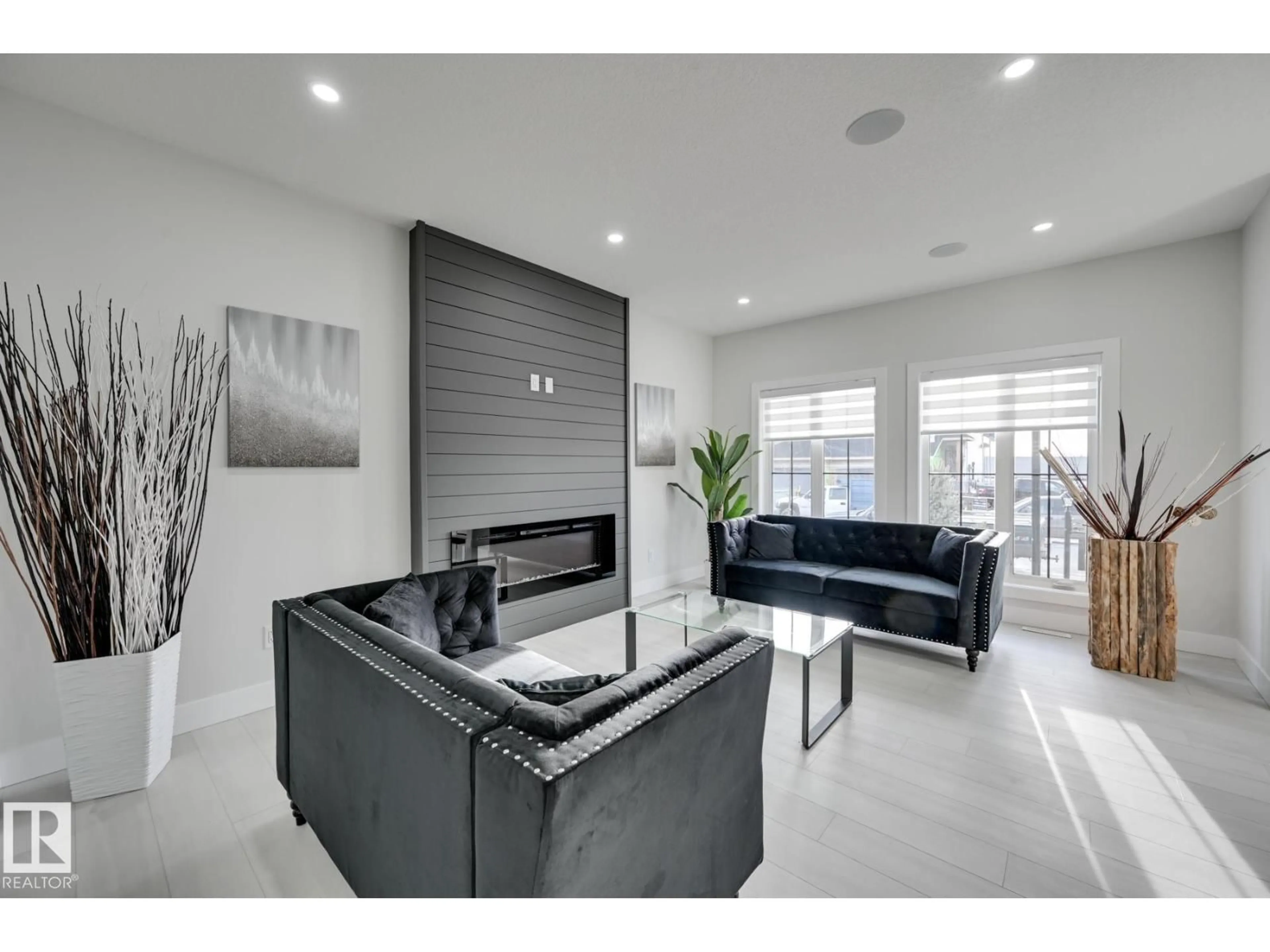 Unknown for NW - 265 EDGEMONT GR, Edmonton Alberta T6M3J7