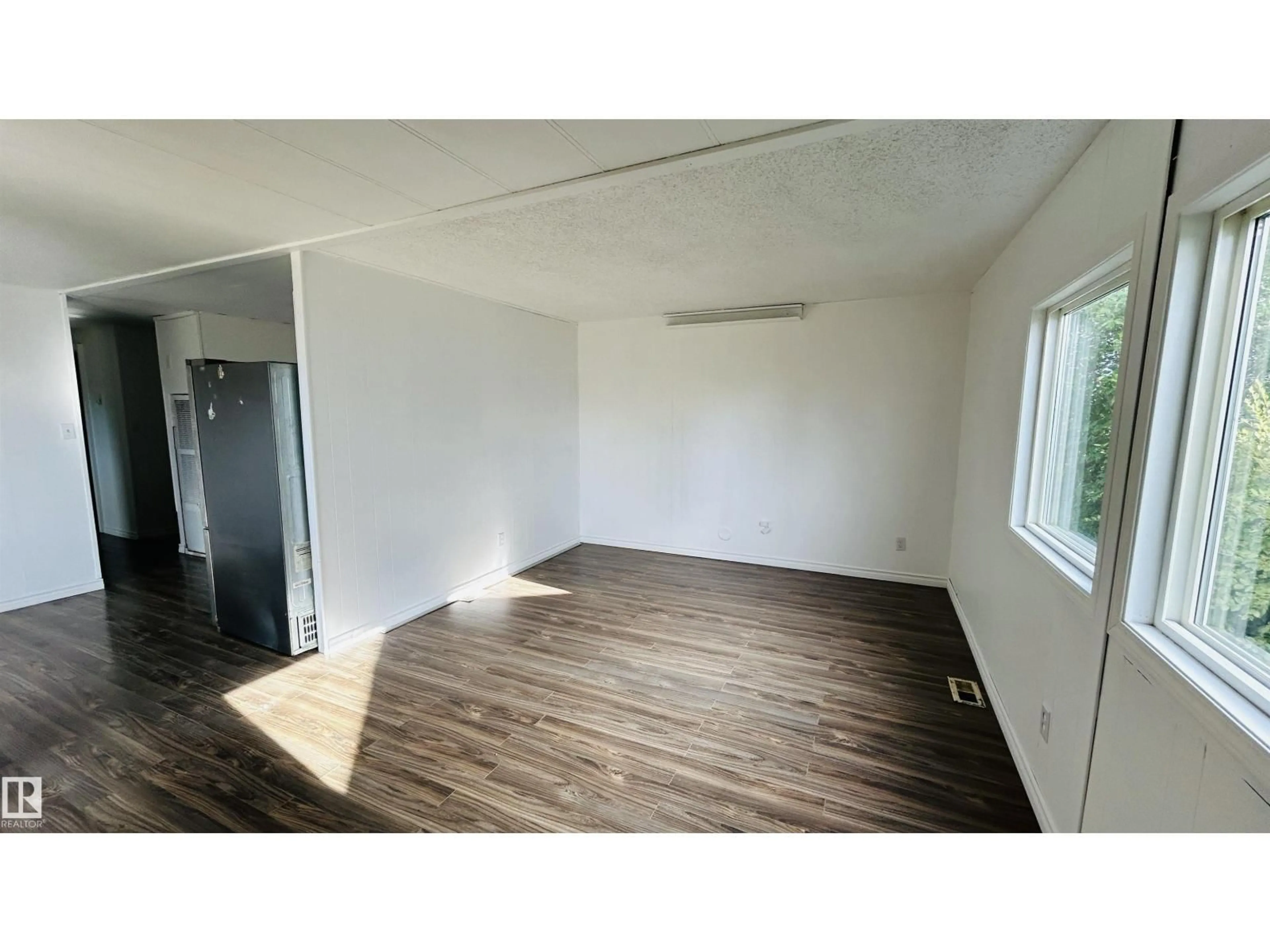 A pic of a room for 1016 16 AV, Cold Lake Alberta T9M1L6