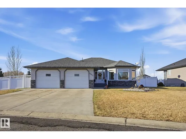 5002 58 ST, Daysland 2